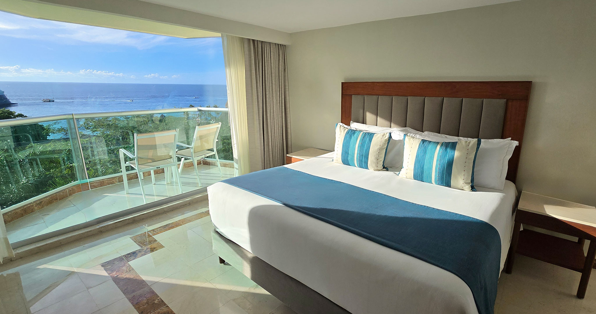 Double Ocean View King Bed
