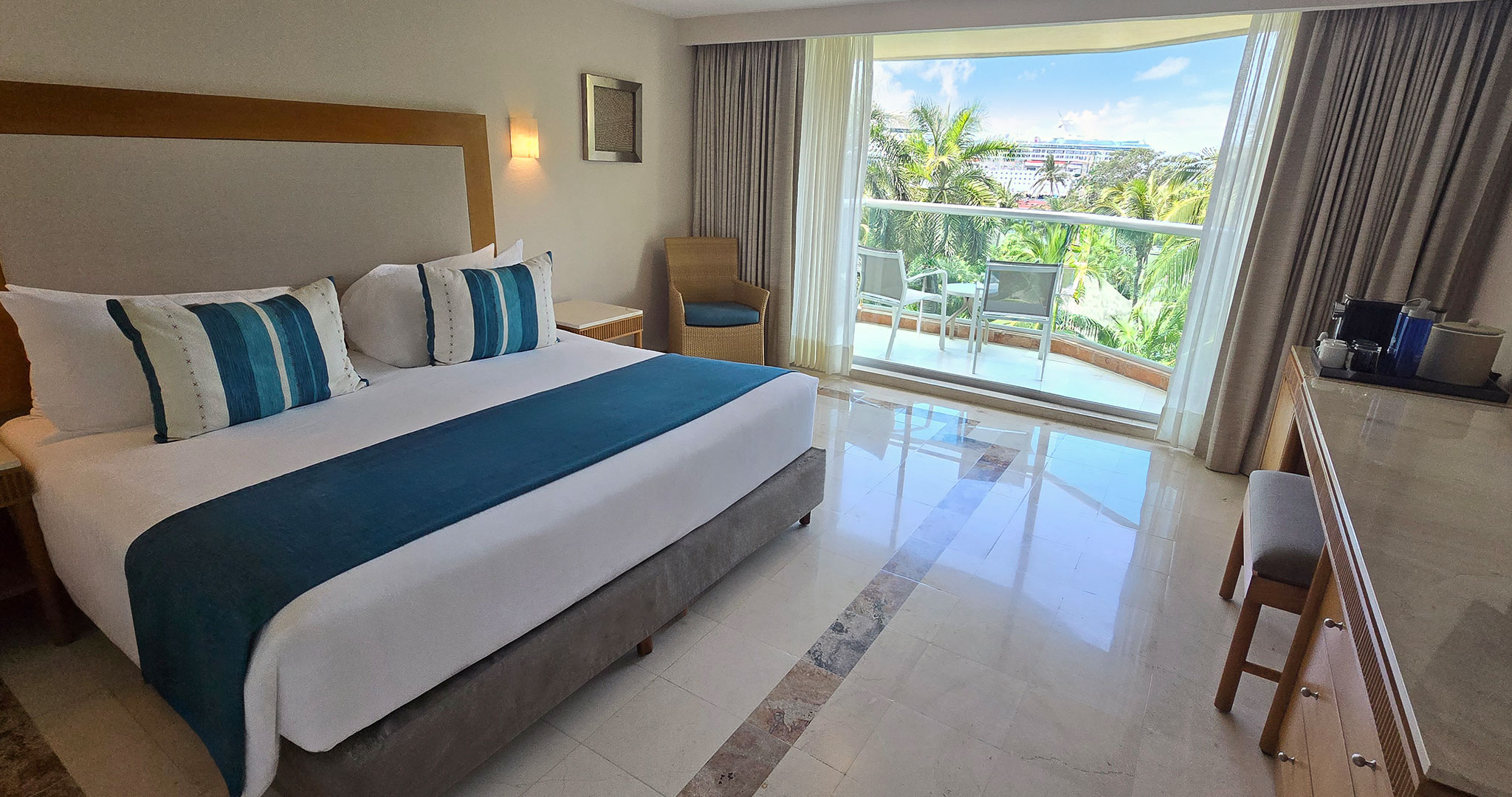 Double King Size Bed