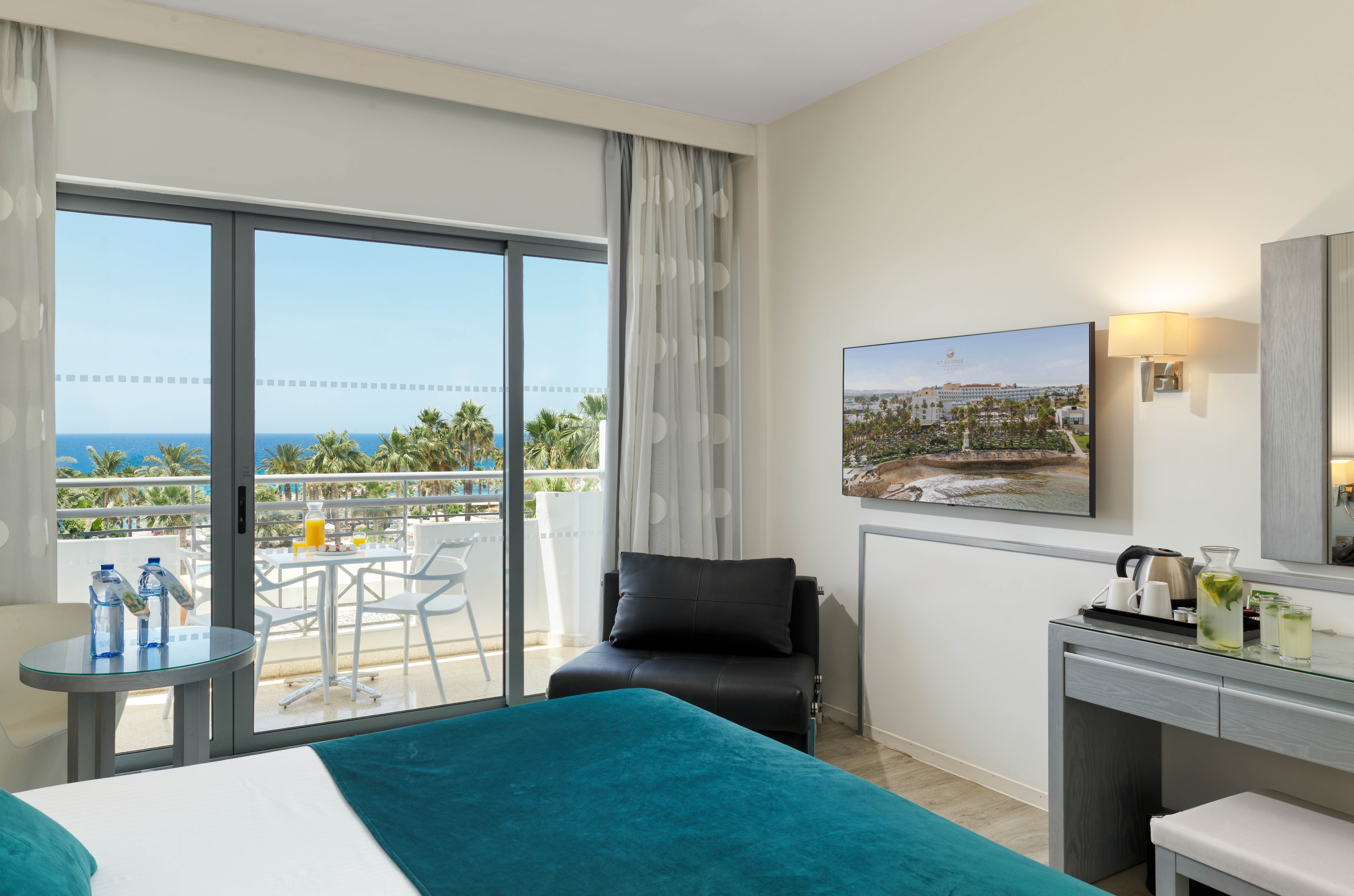 Double or Twin Sea View Pool View