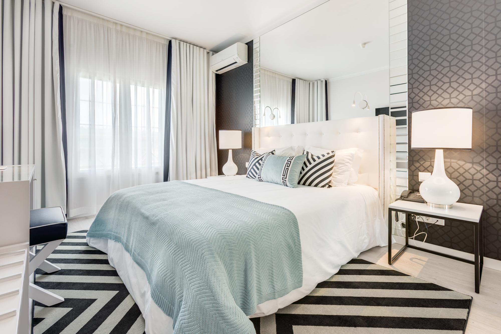 Family Room Capacity 3