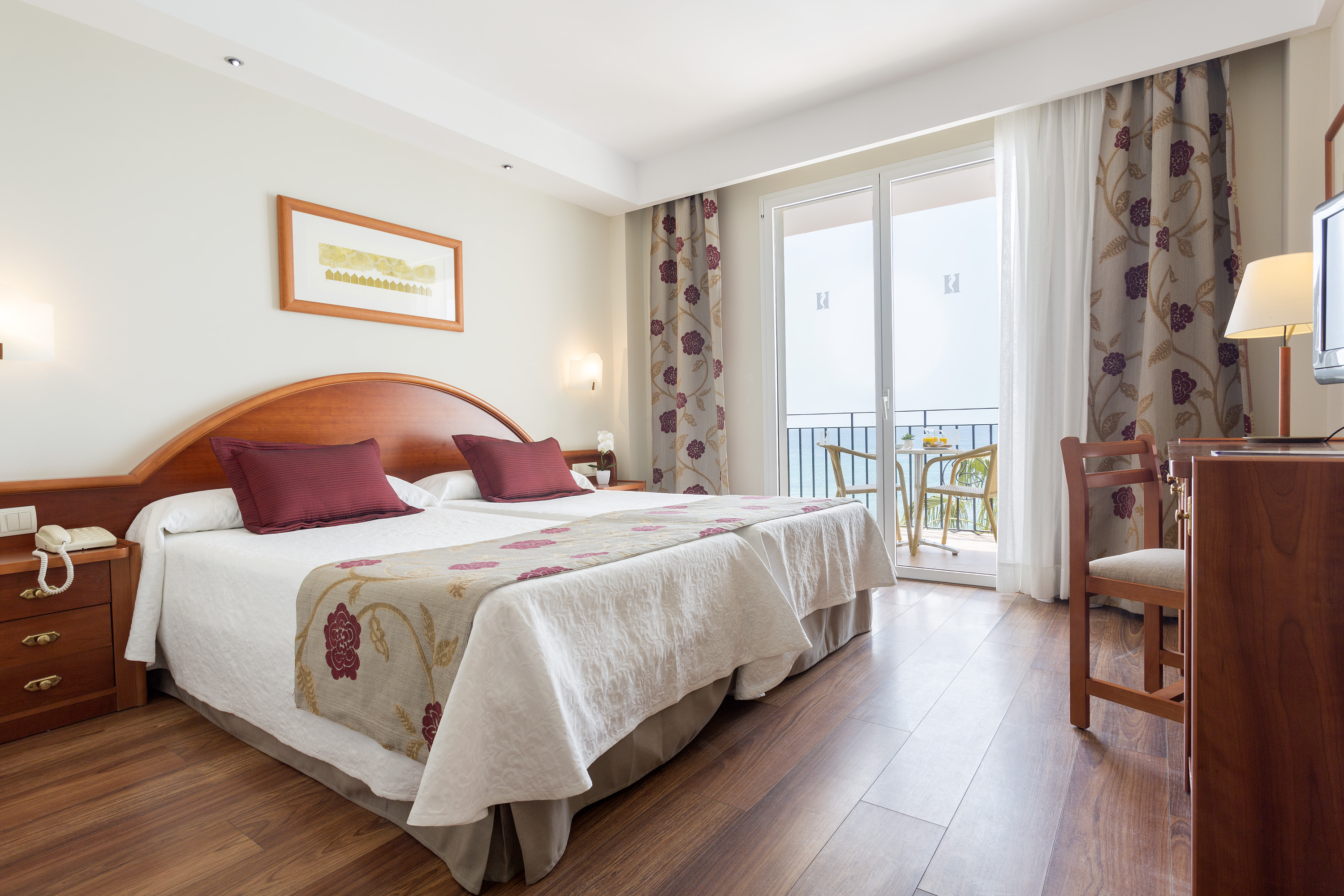 Double or Twin Superior