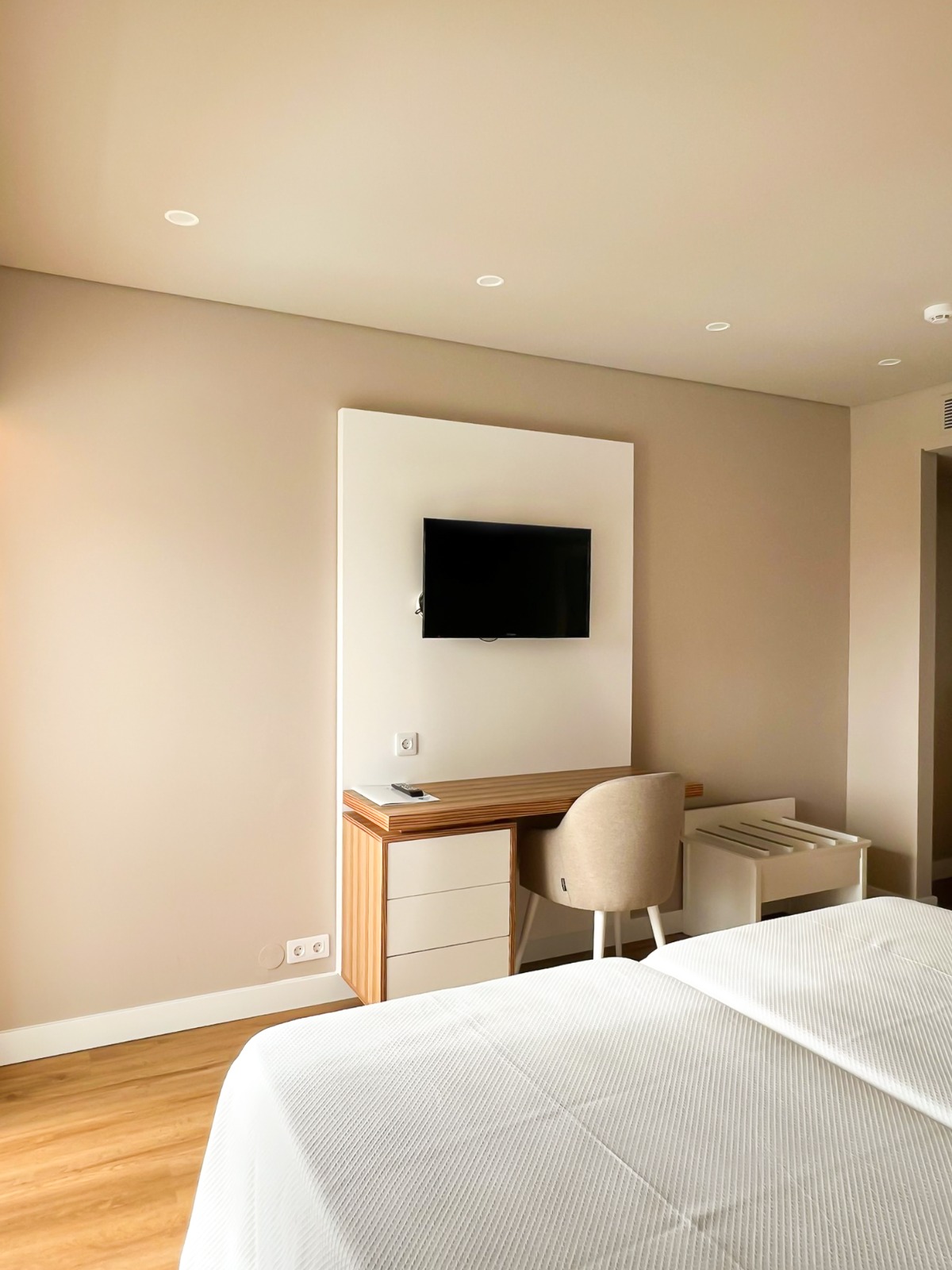 Family Room Capacity 3