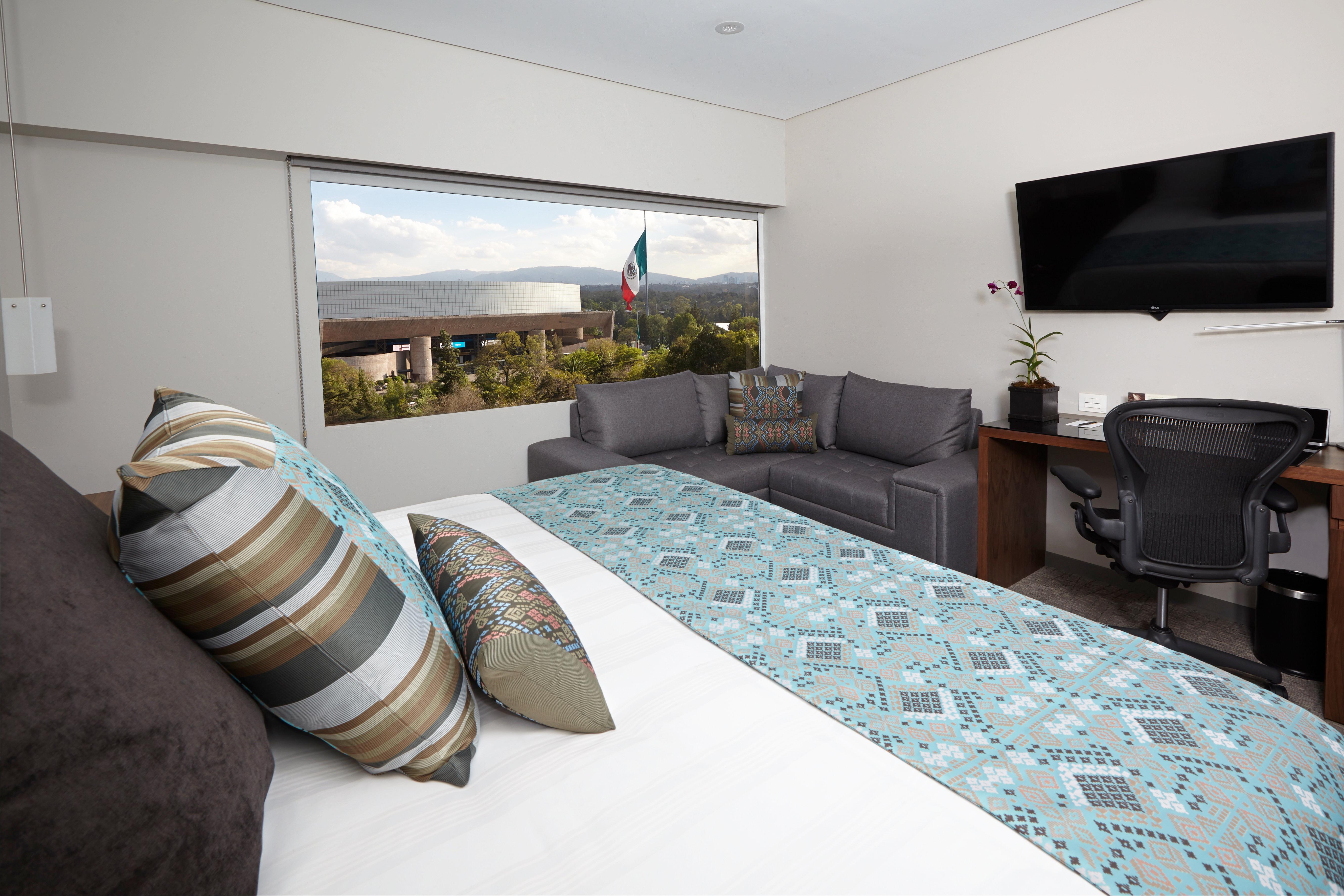 Double Club King Bed