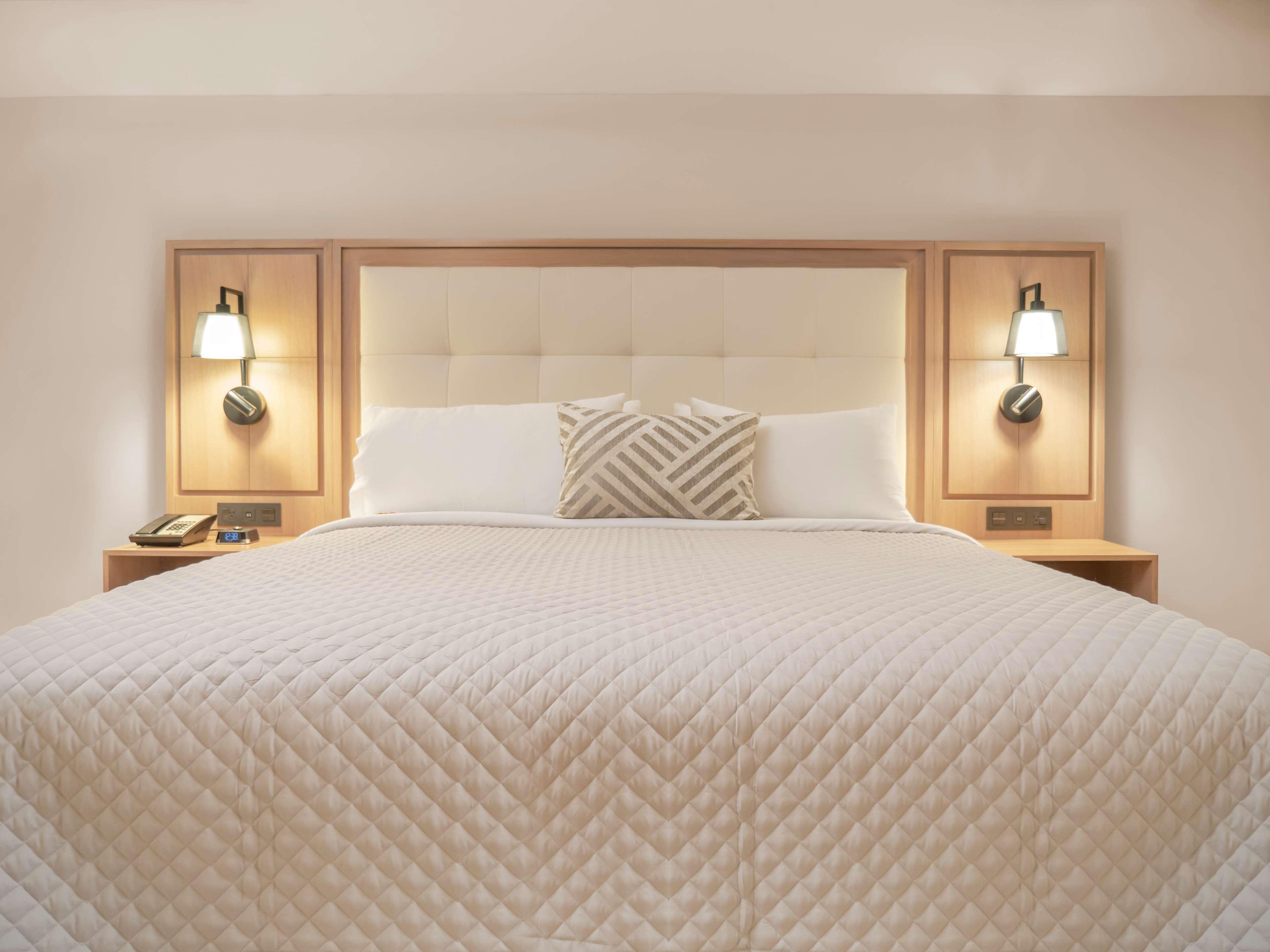 Double Accessible King Size Bed