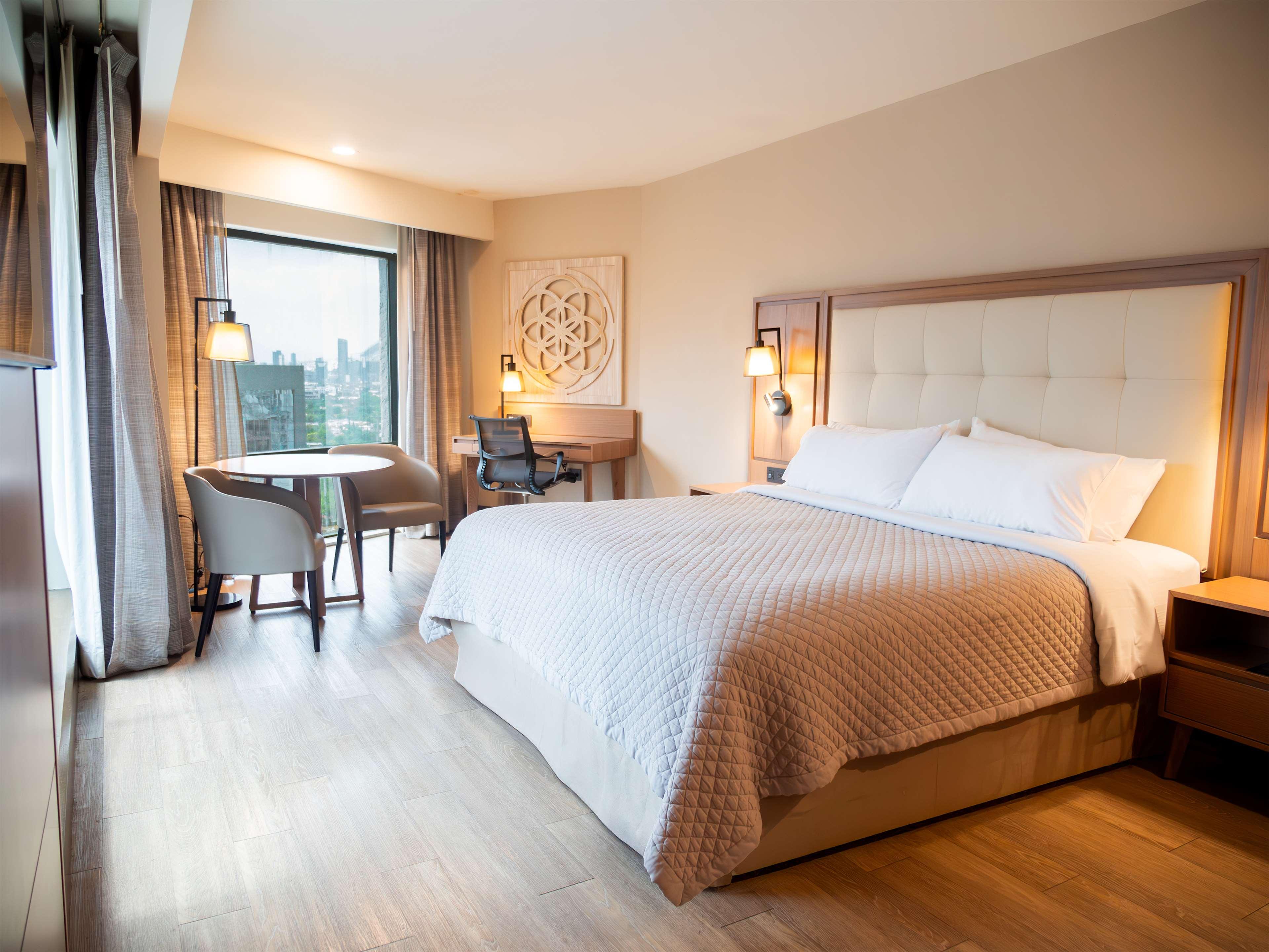 Double Accessible Superior