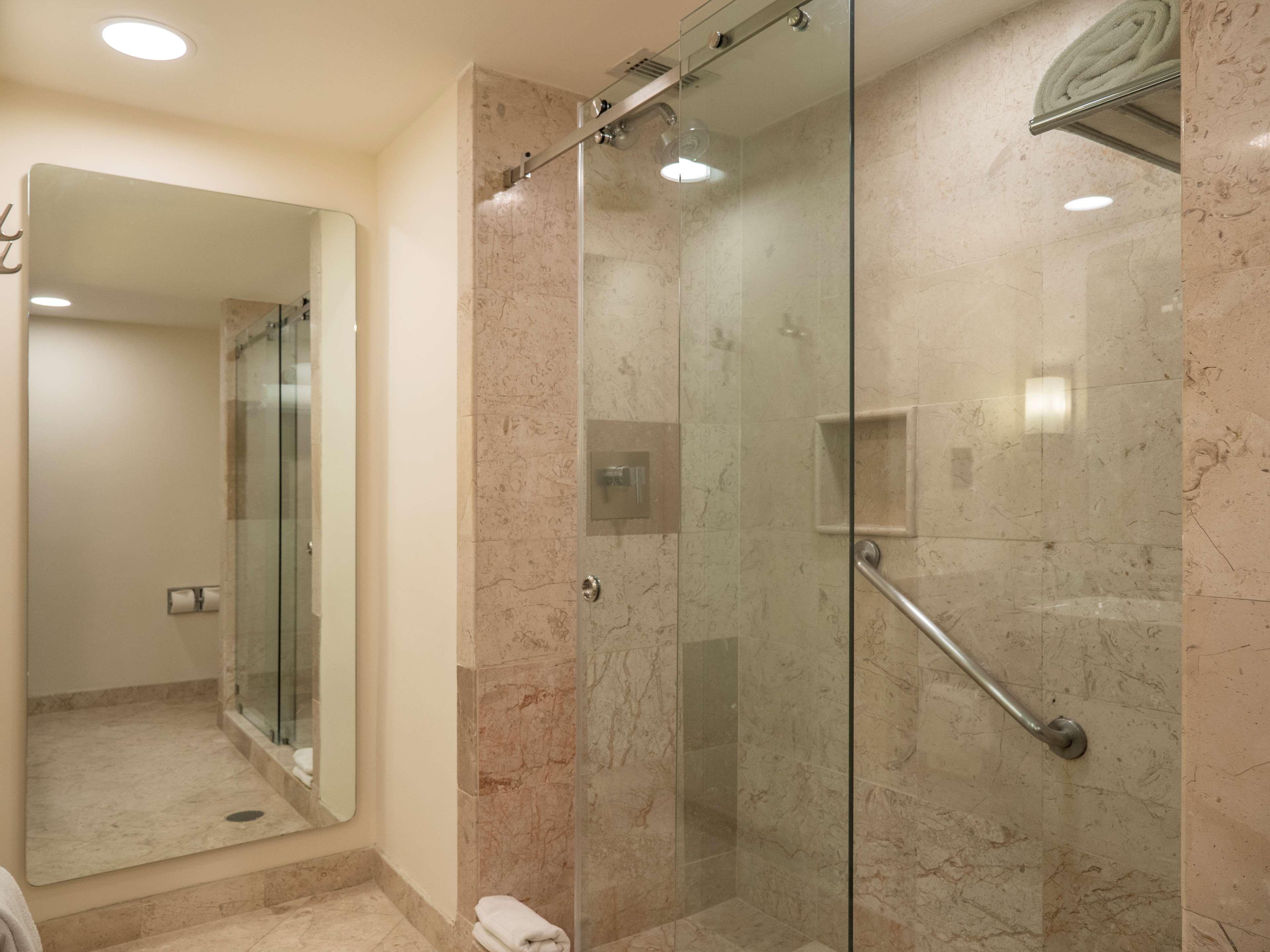 Junior Suite Executive 2 Double Beds