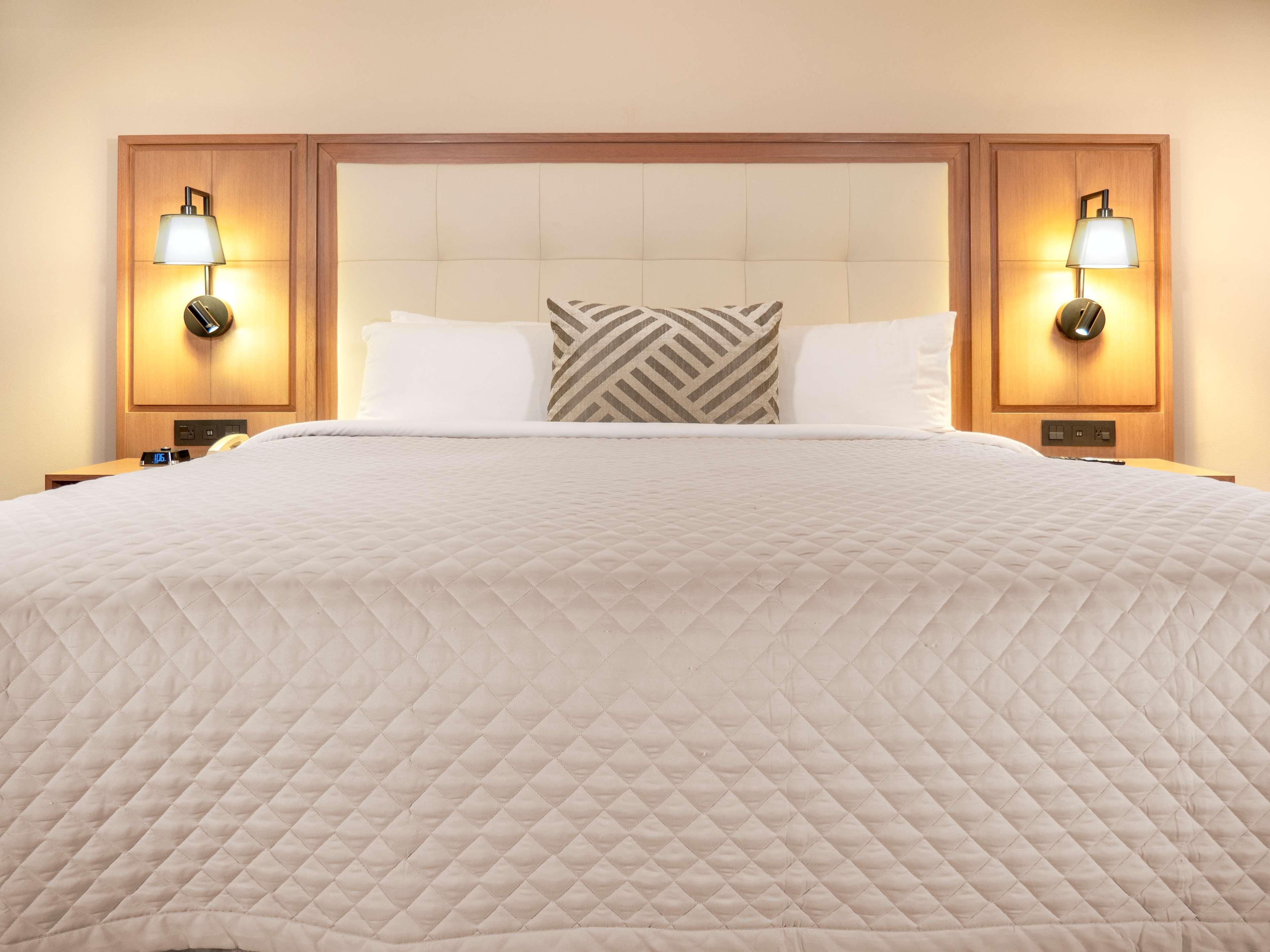 Double Superior King Bed