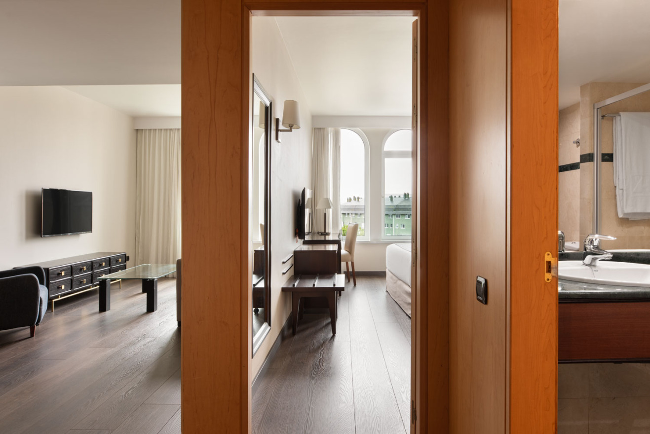 Double or Twin Premium Sea View