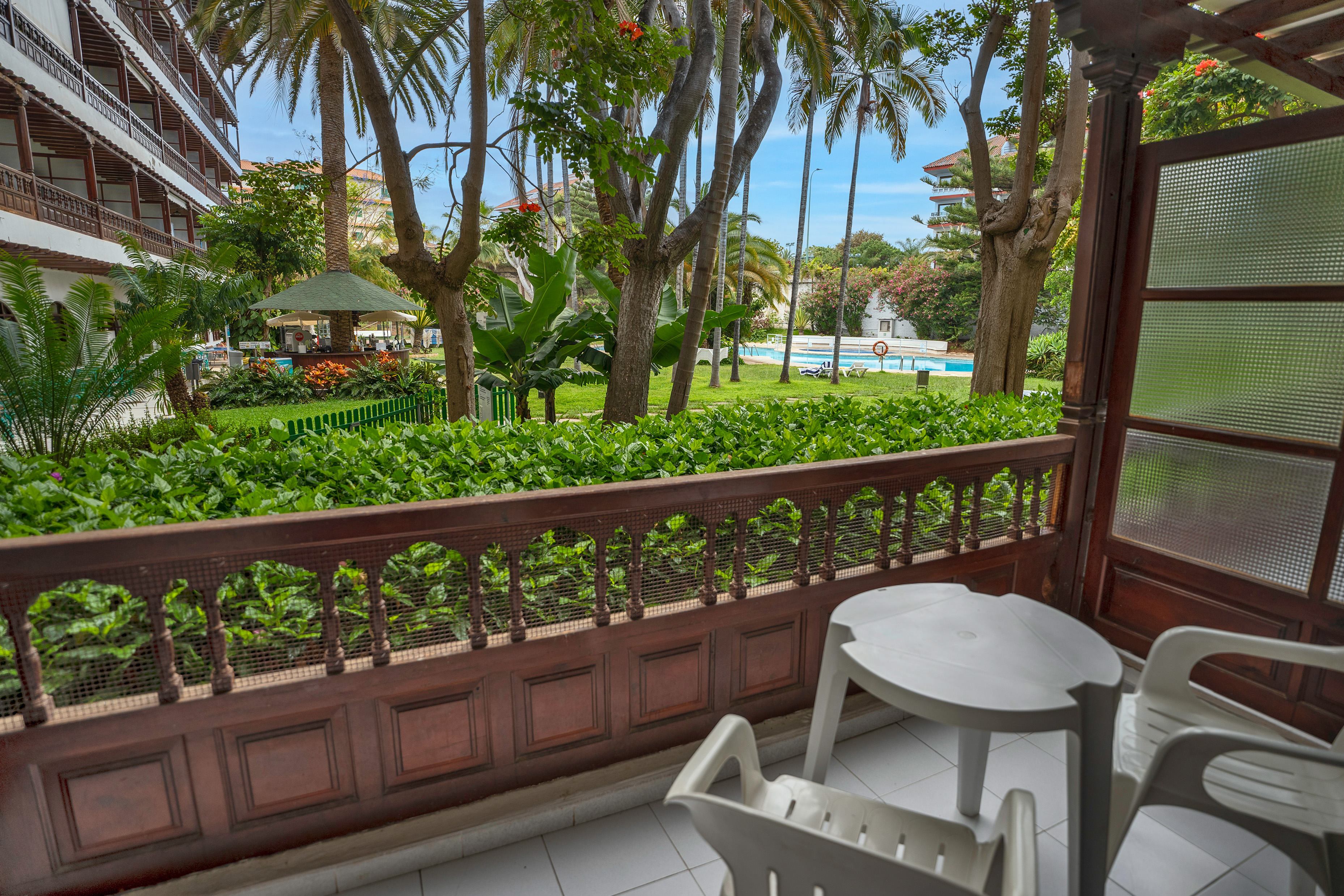 Junior Suite Pool View