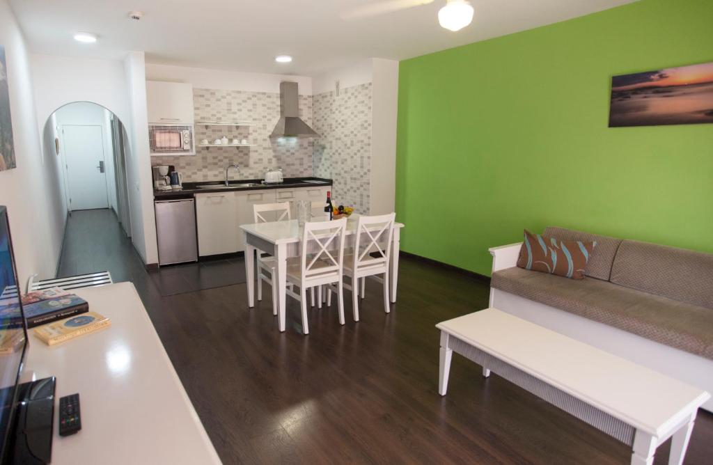 Apartment Ocean View One Bedroom