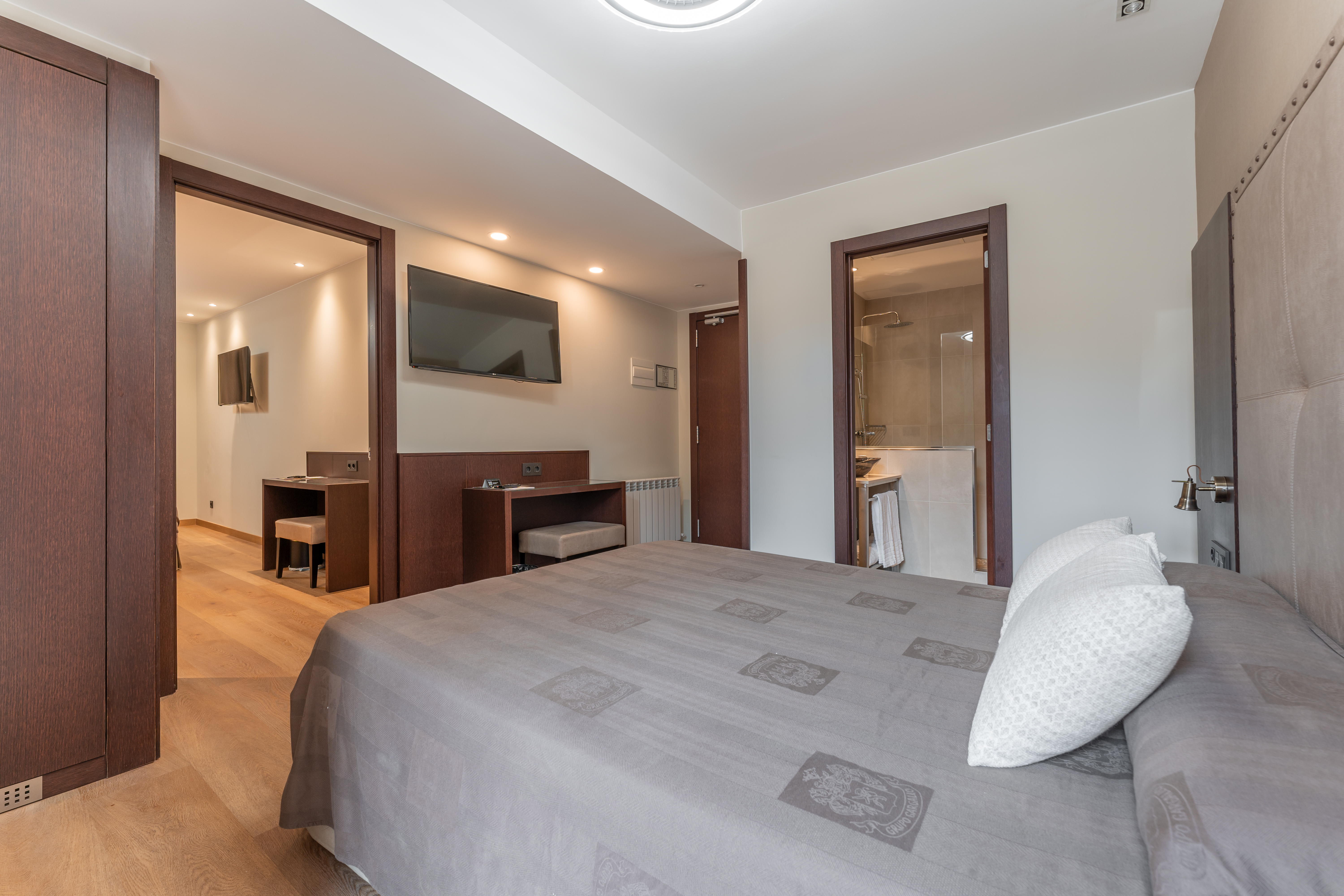 Family Room Mountain View