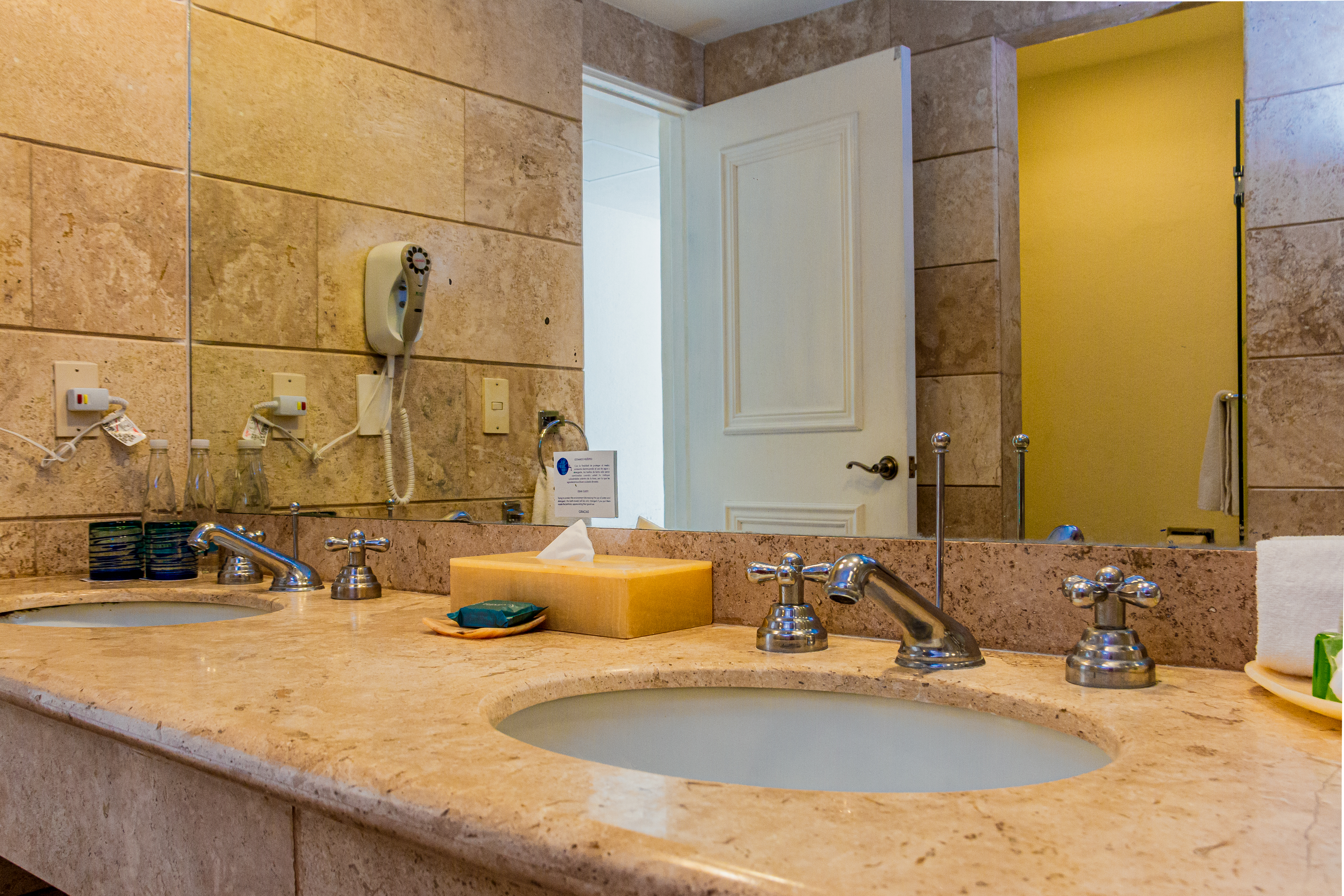 Suite King Bed One Bedroom 