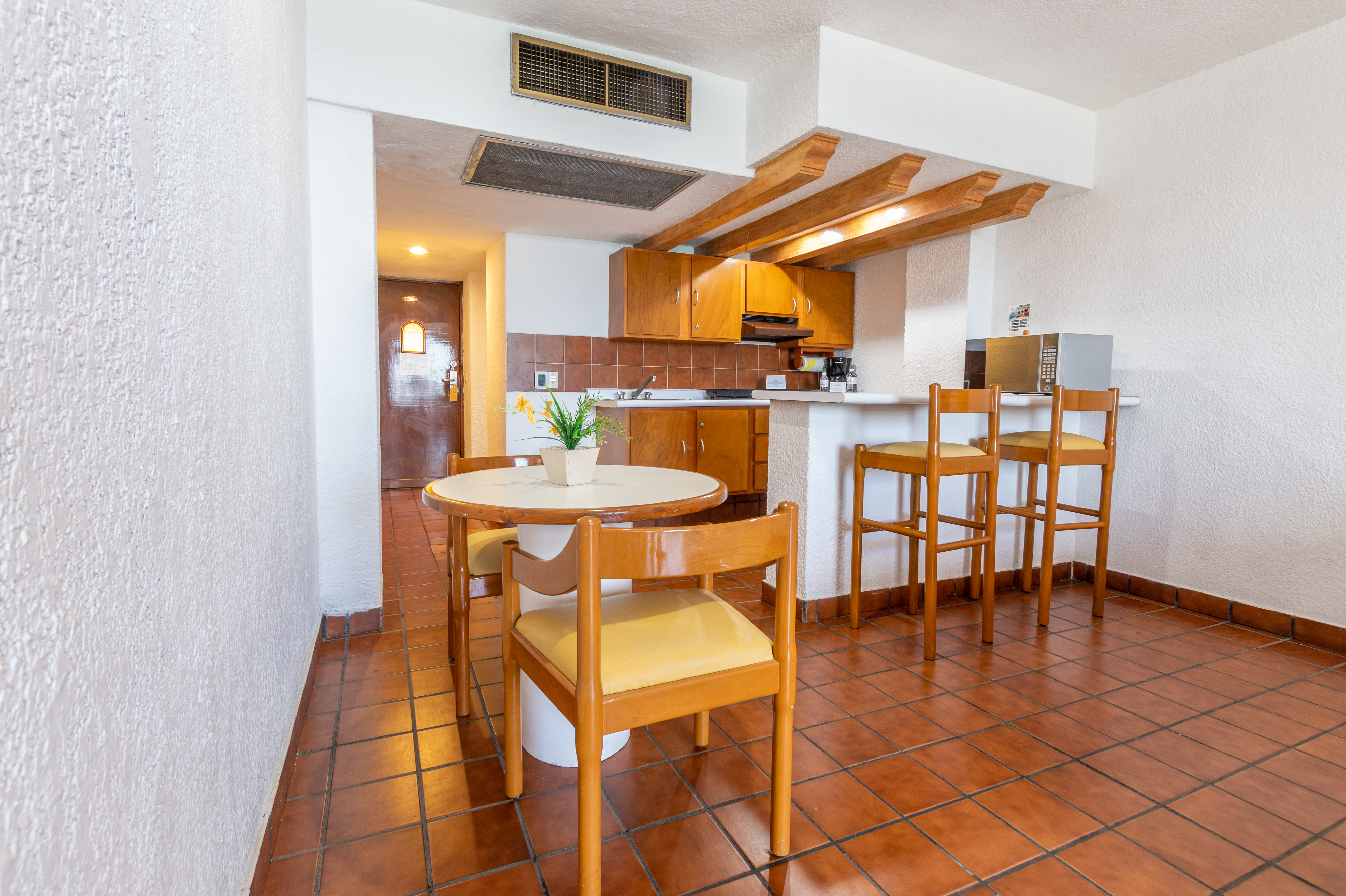 Studio King Bed One Bedroom 