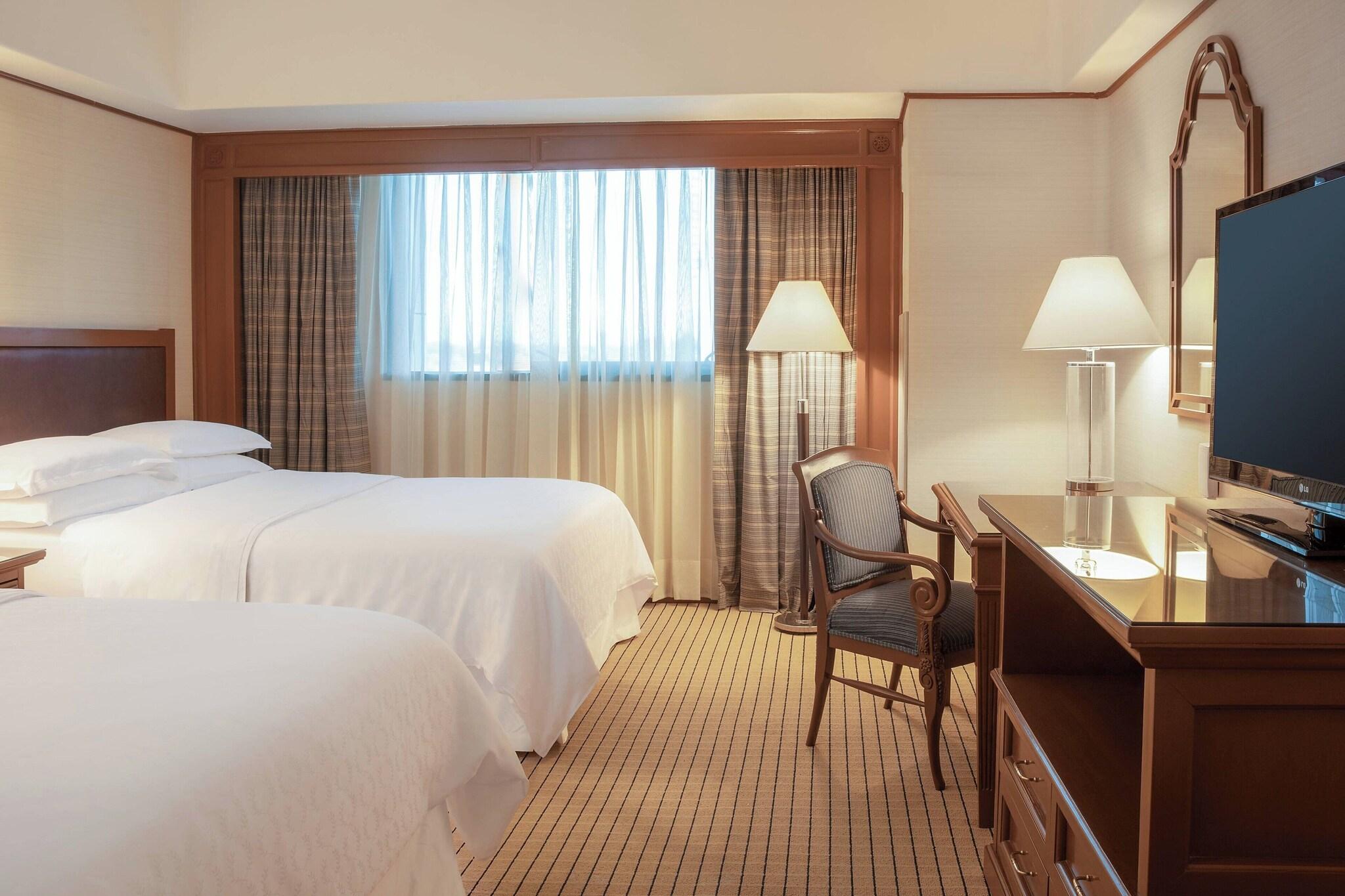 Quadruple Classic Two Double Beds