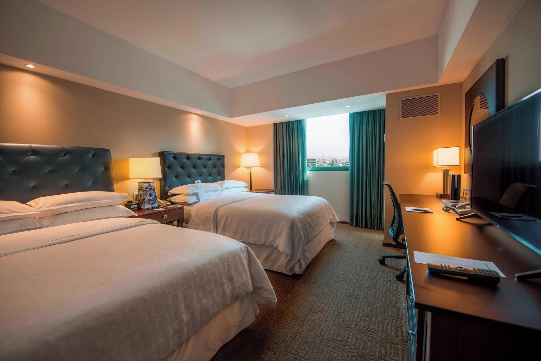 Double Deluxe Two Double Beds