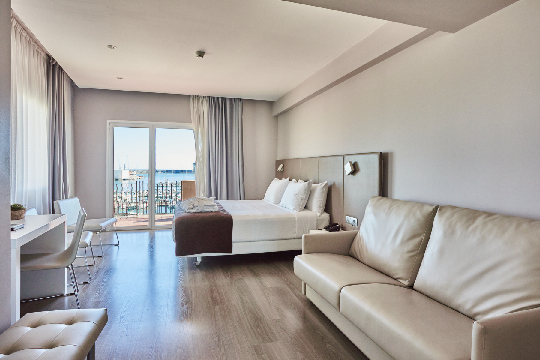 Double or Twin Superior