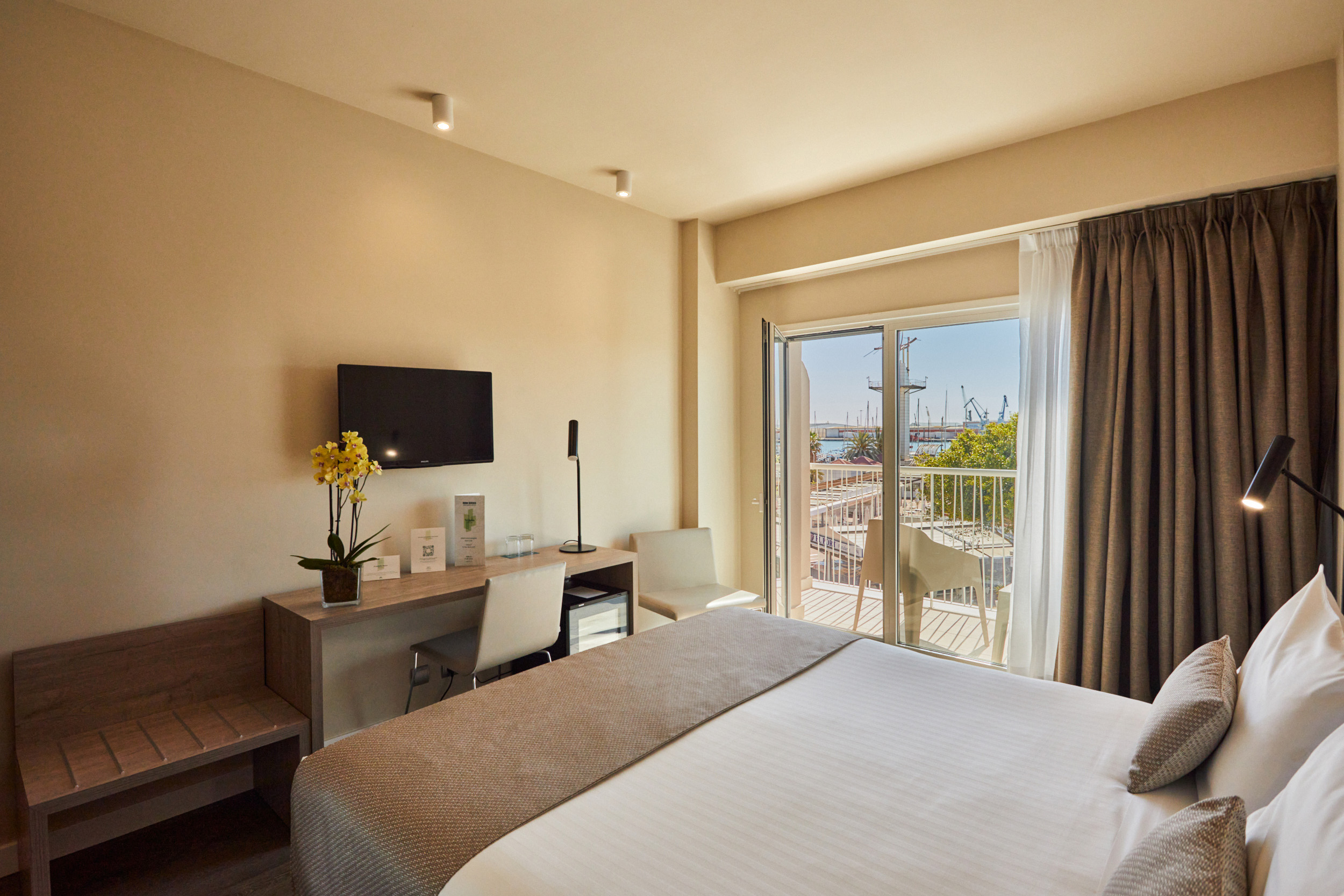 Double or Twin Standard