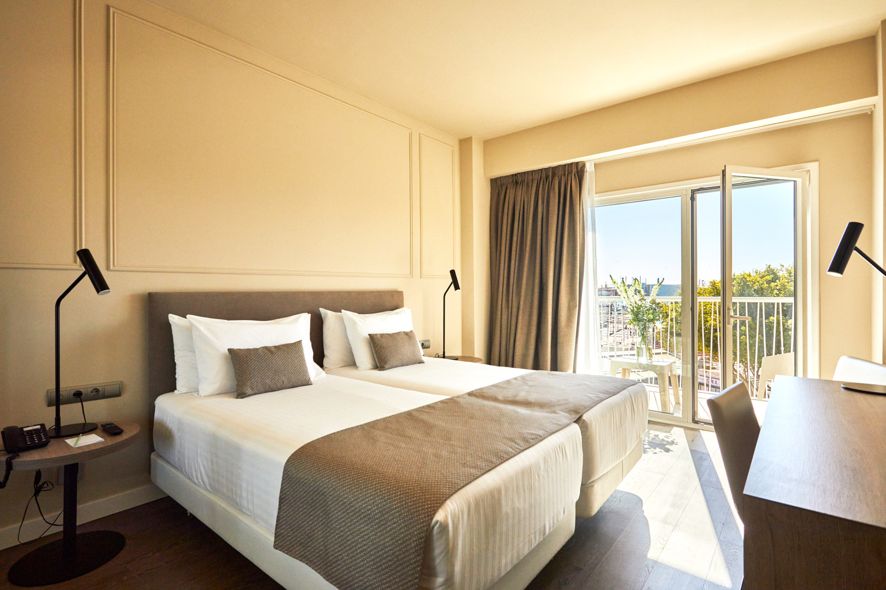 Double or Twin Standard