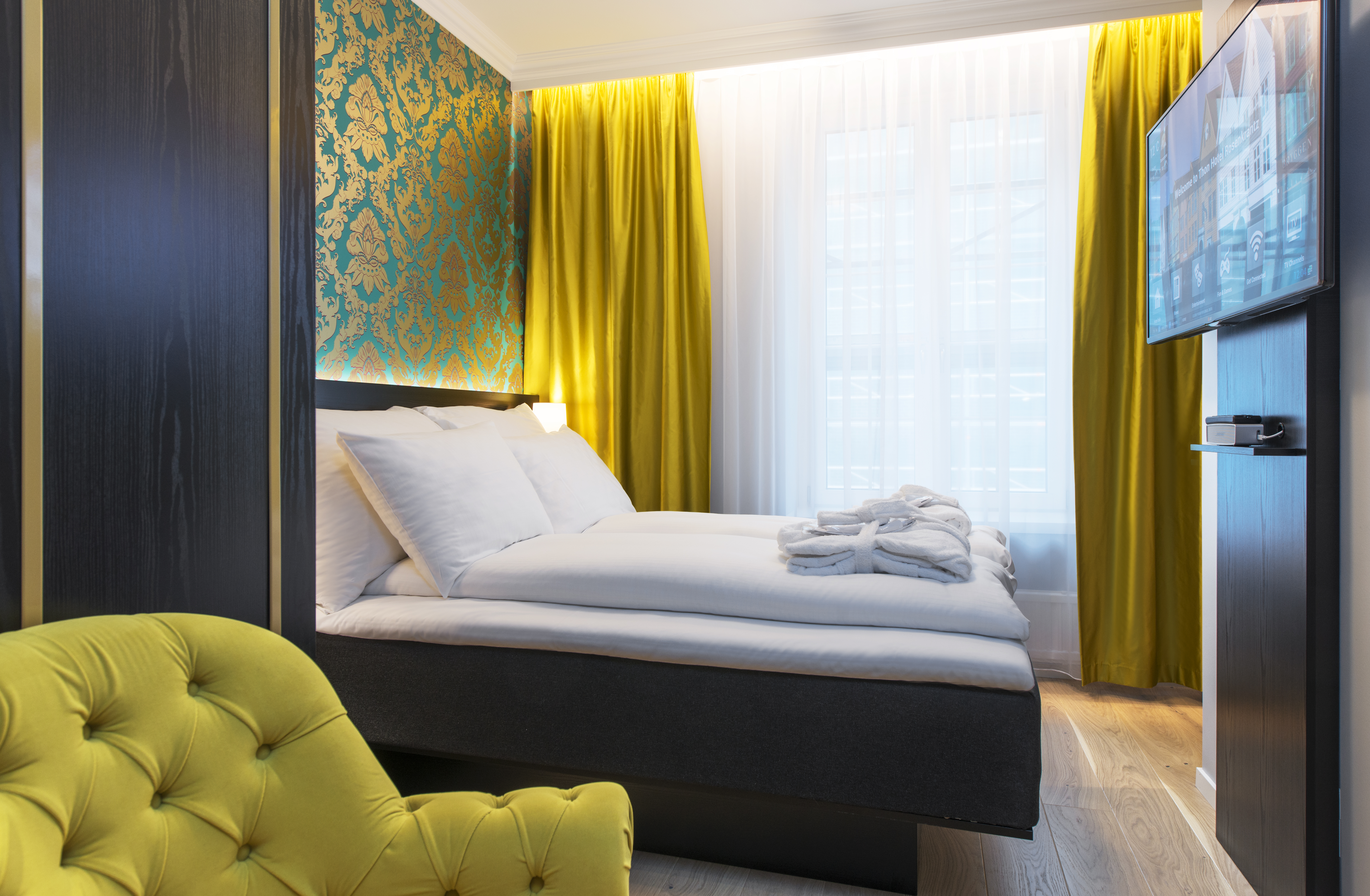 Room Queen Bed Non Smoking