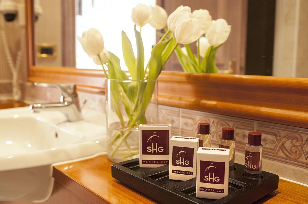 Double or Twin Deluxe