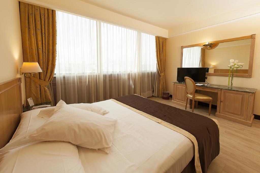 Double Single Classic