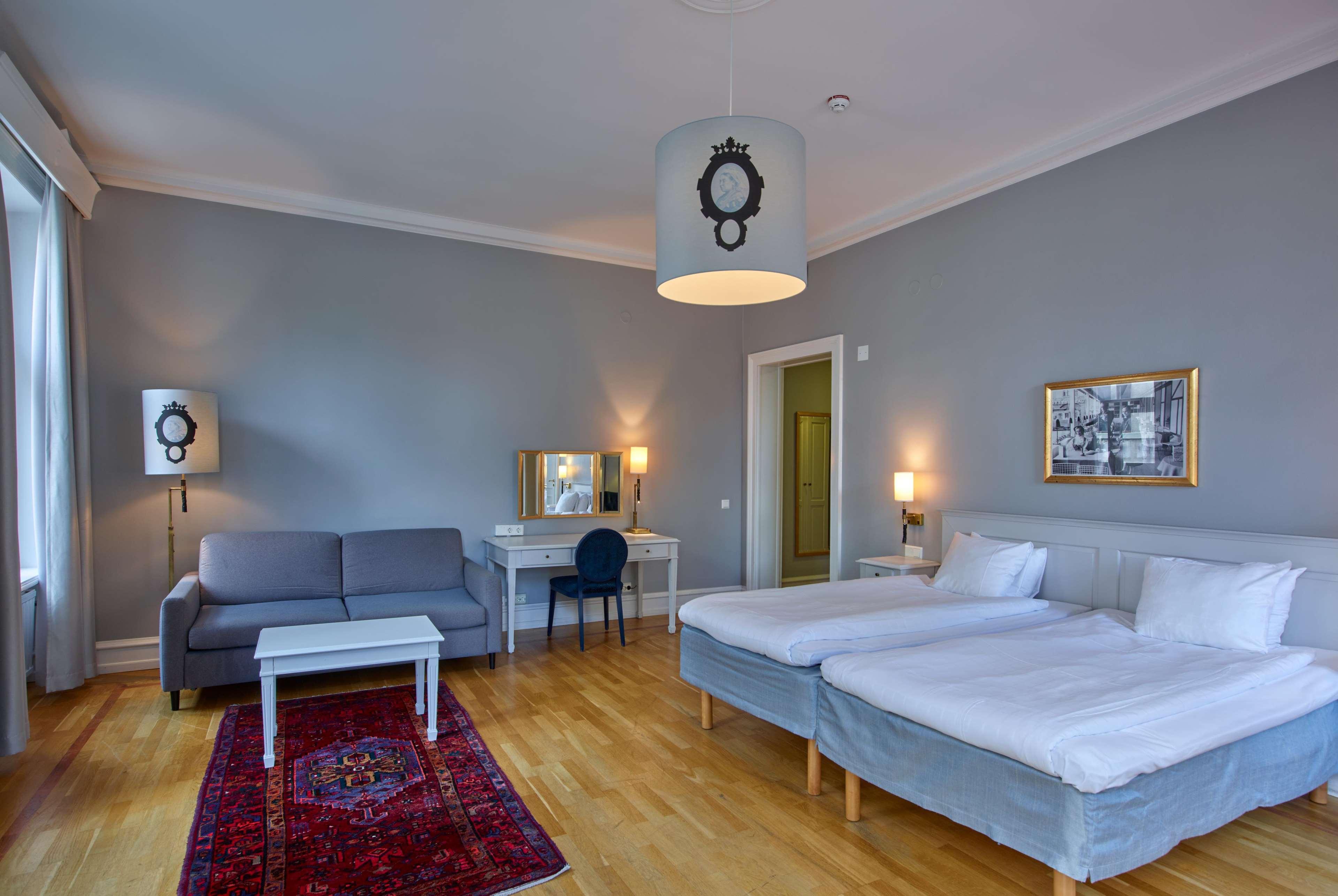 Family Room Superior