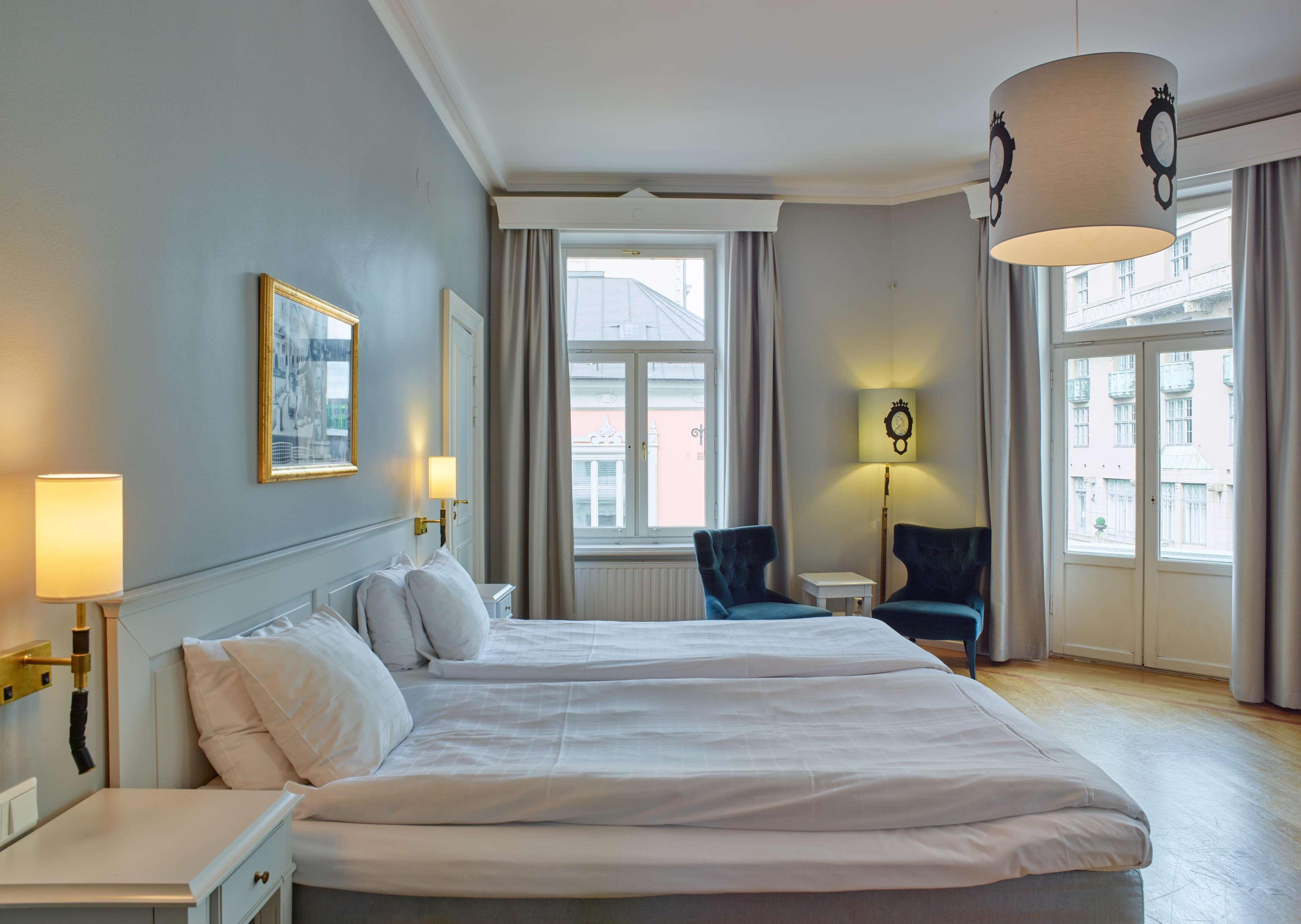 Family Room Superior