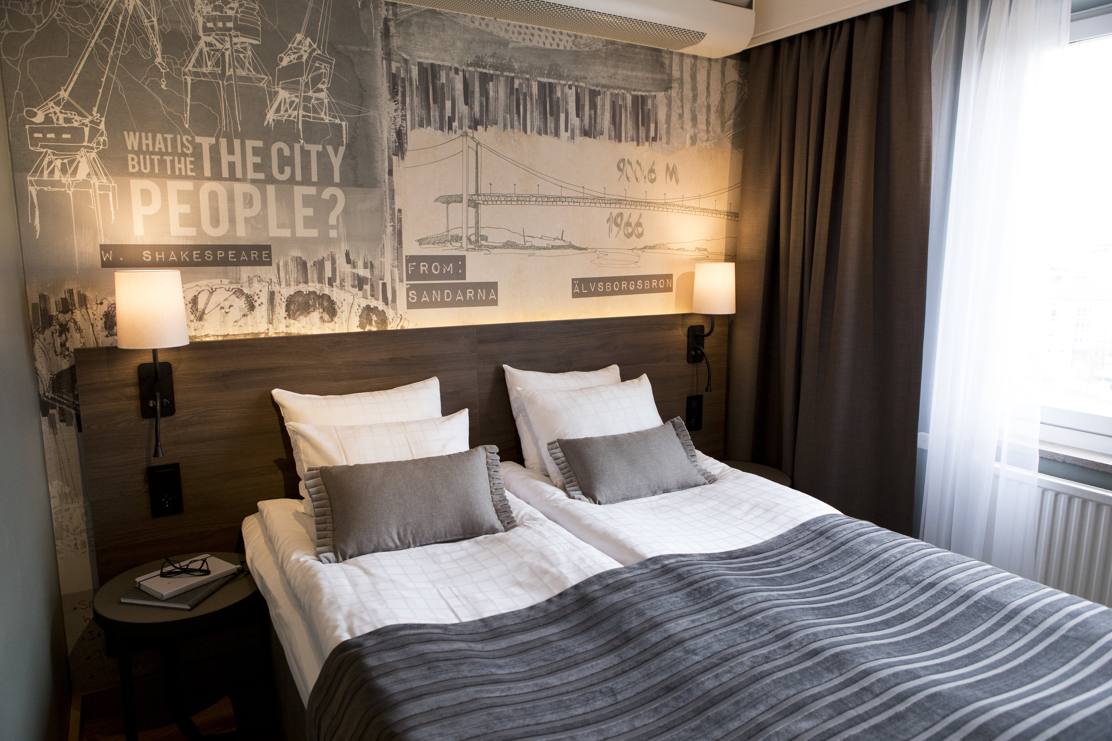 Double or Twin Standard