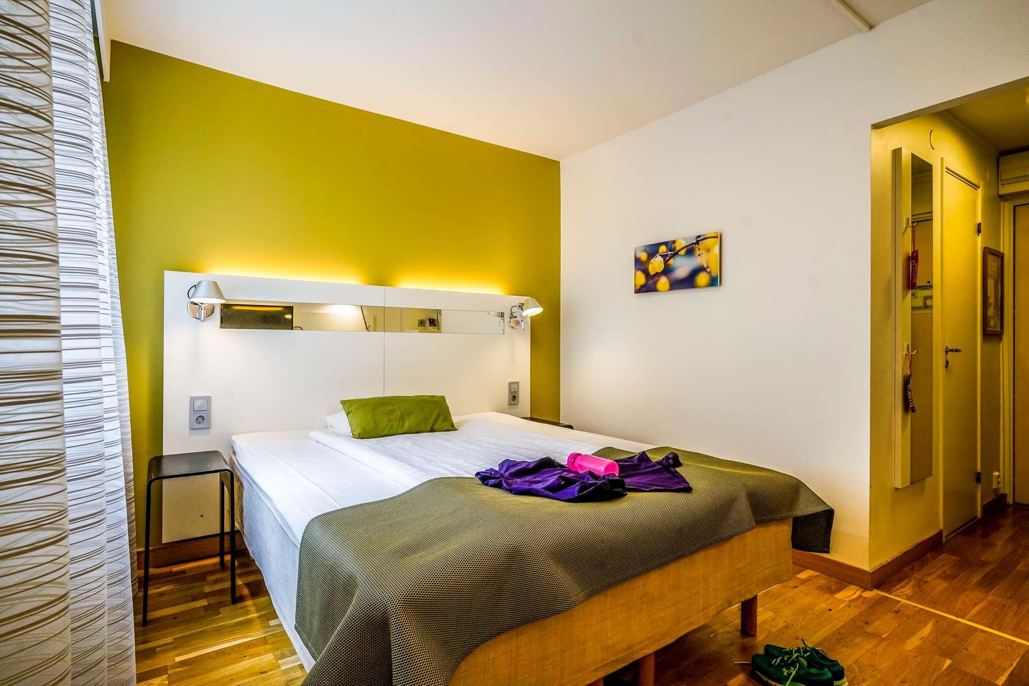 Double Single Queen Size Bed