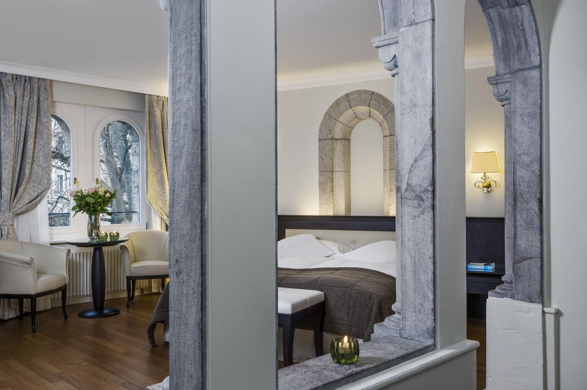 Double Deluxe City View