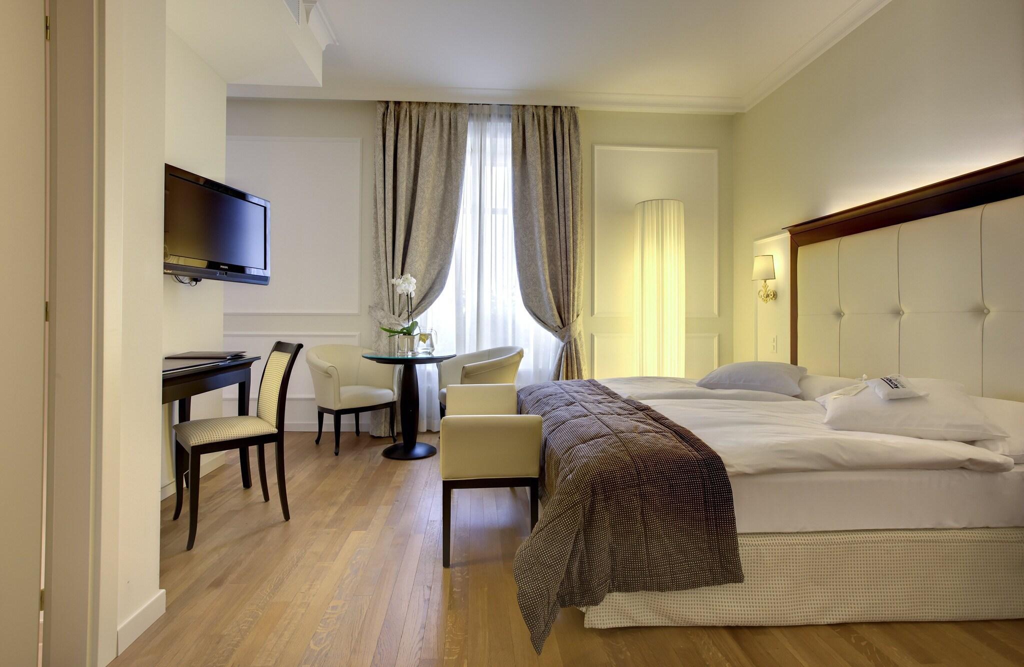 Double Superior City View