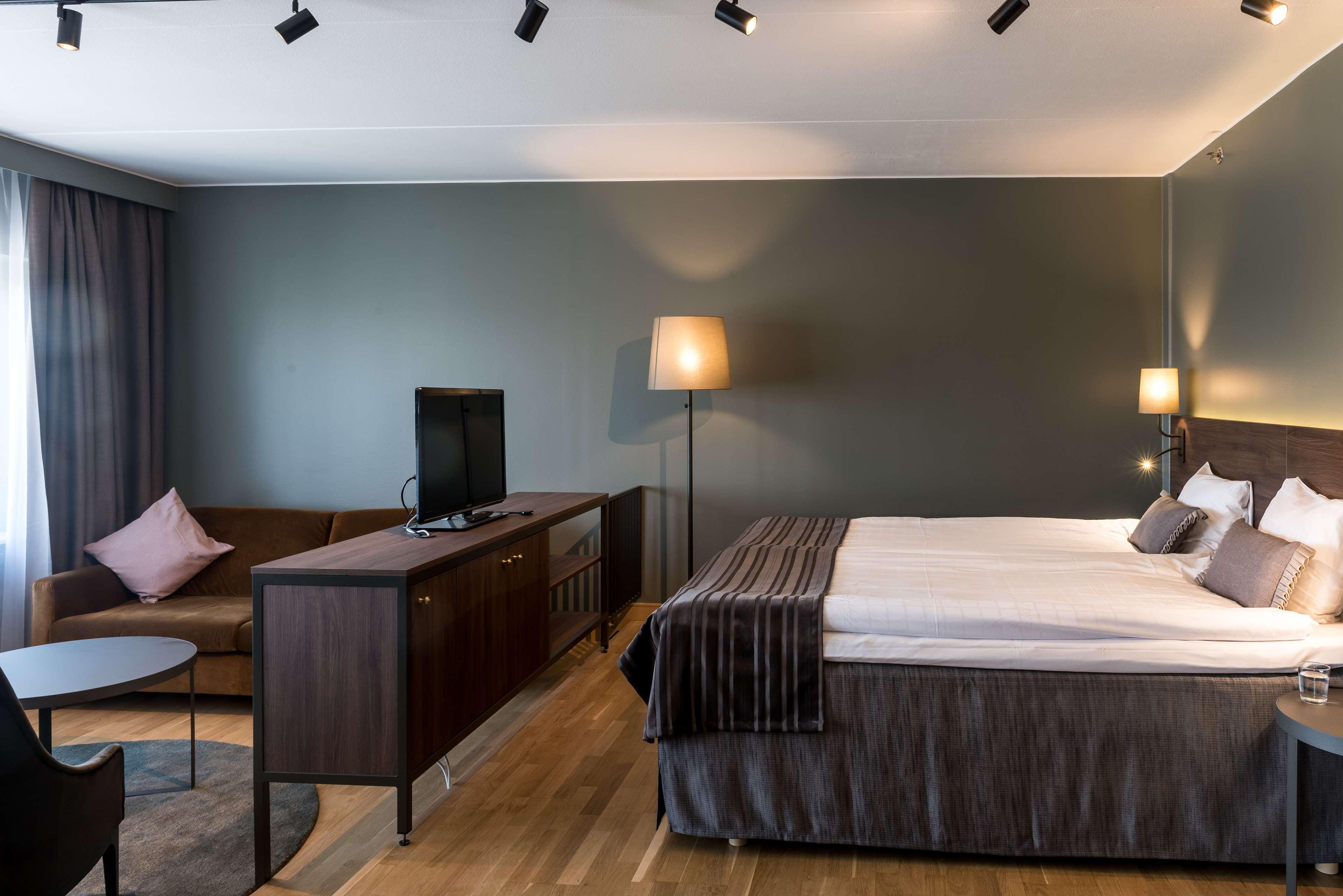 Family Room Standard