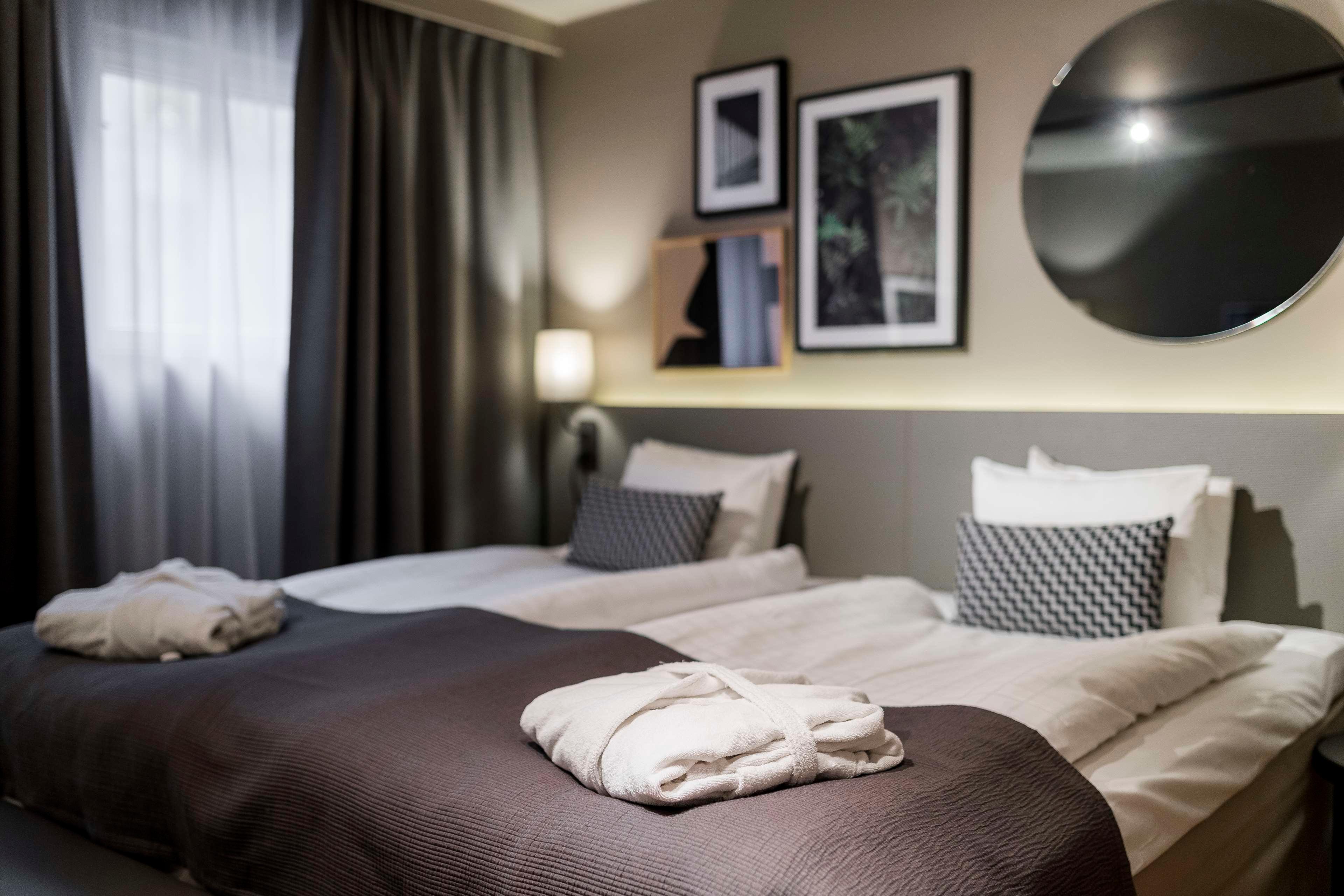 Double Superior King Bed