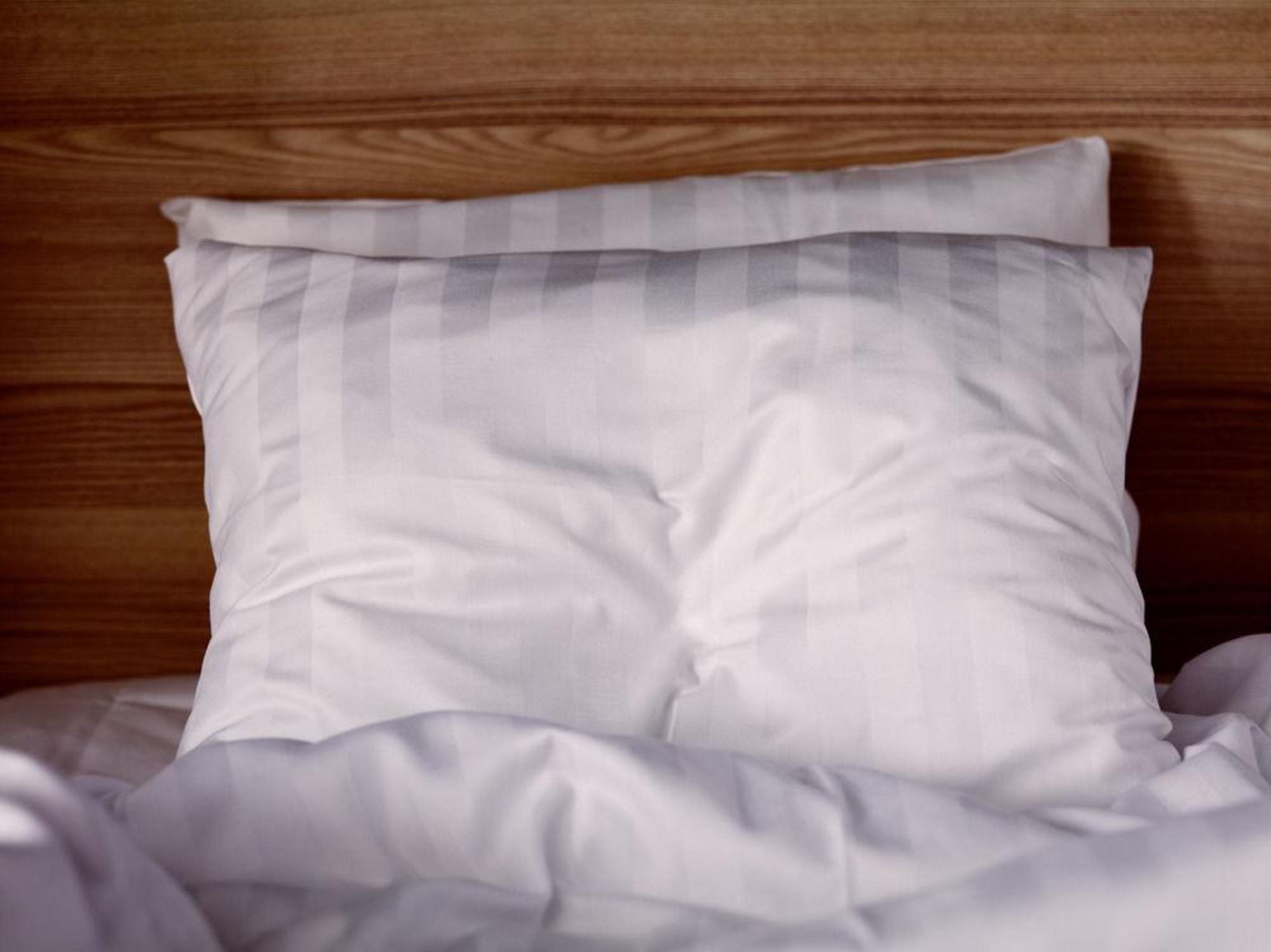 Double Single Queen Size Bed