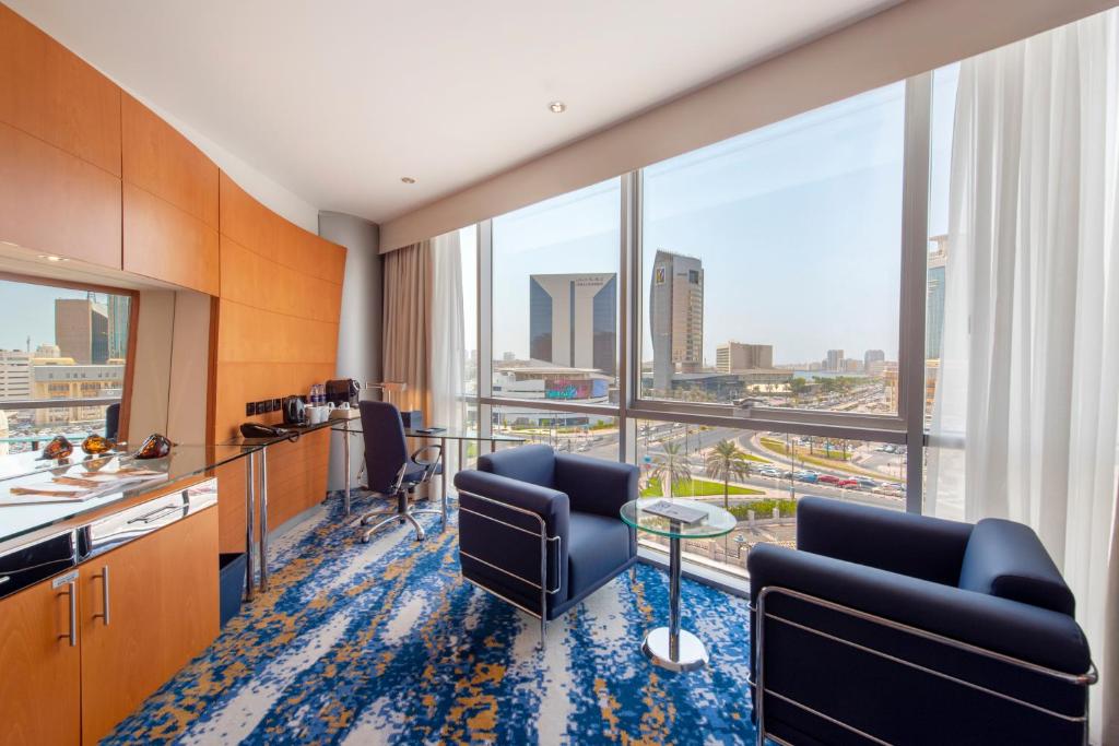 Double Deluxe King Bed