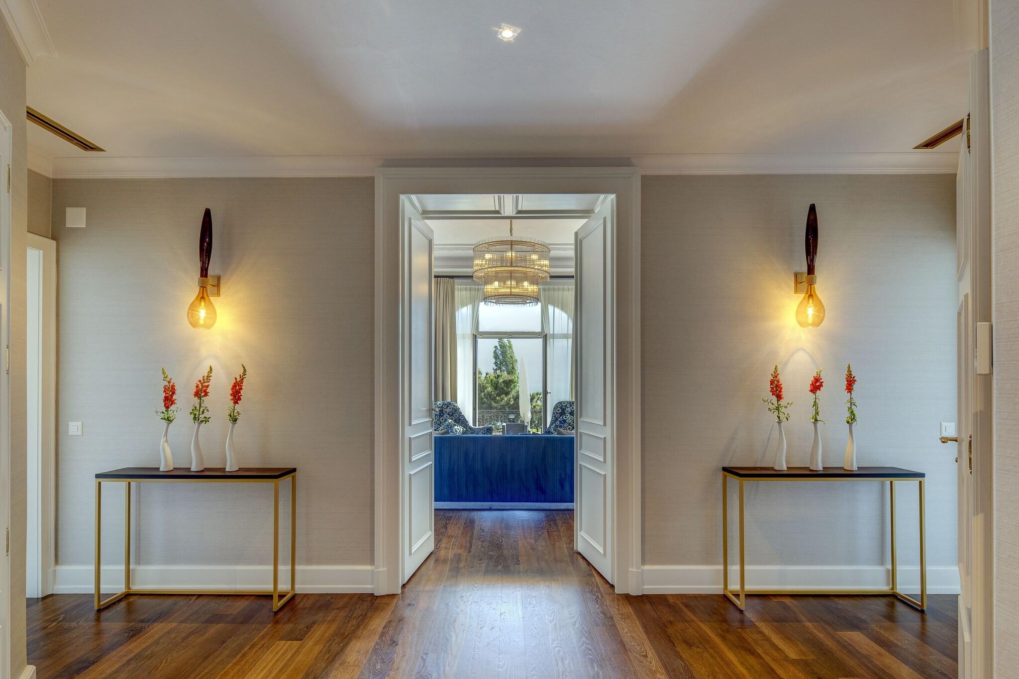 Suite with Kitchenette with Views