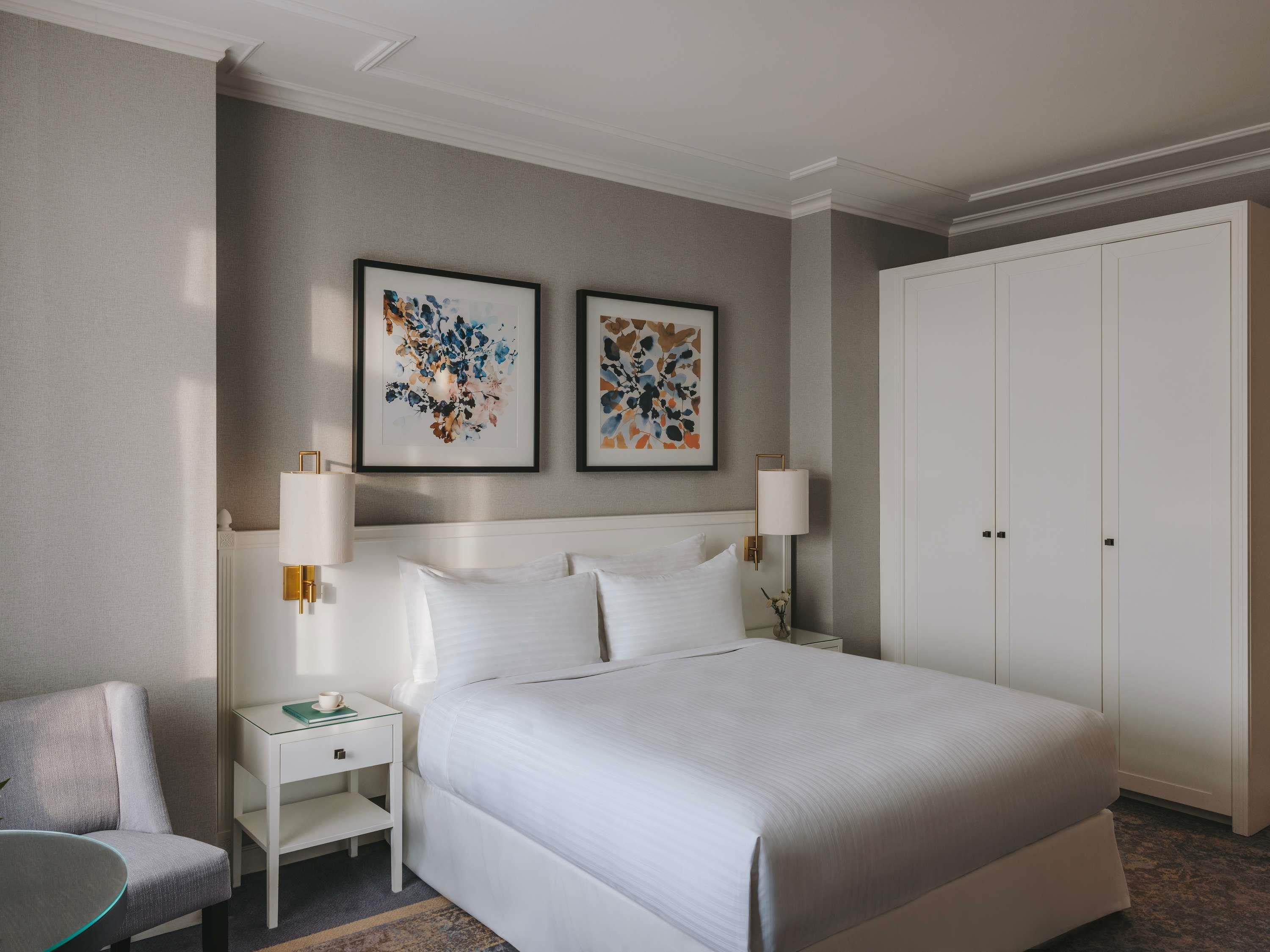 Double City View King Bed