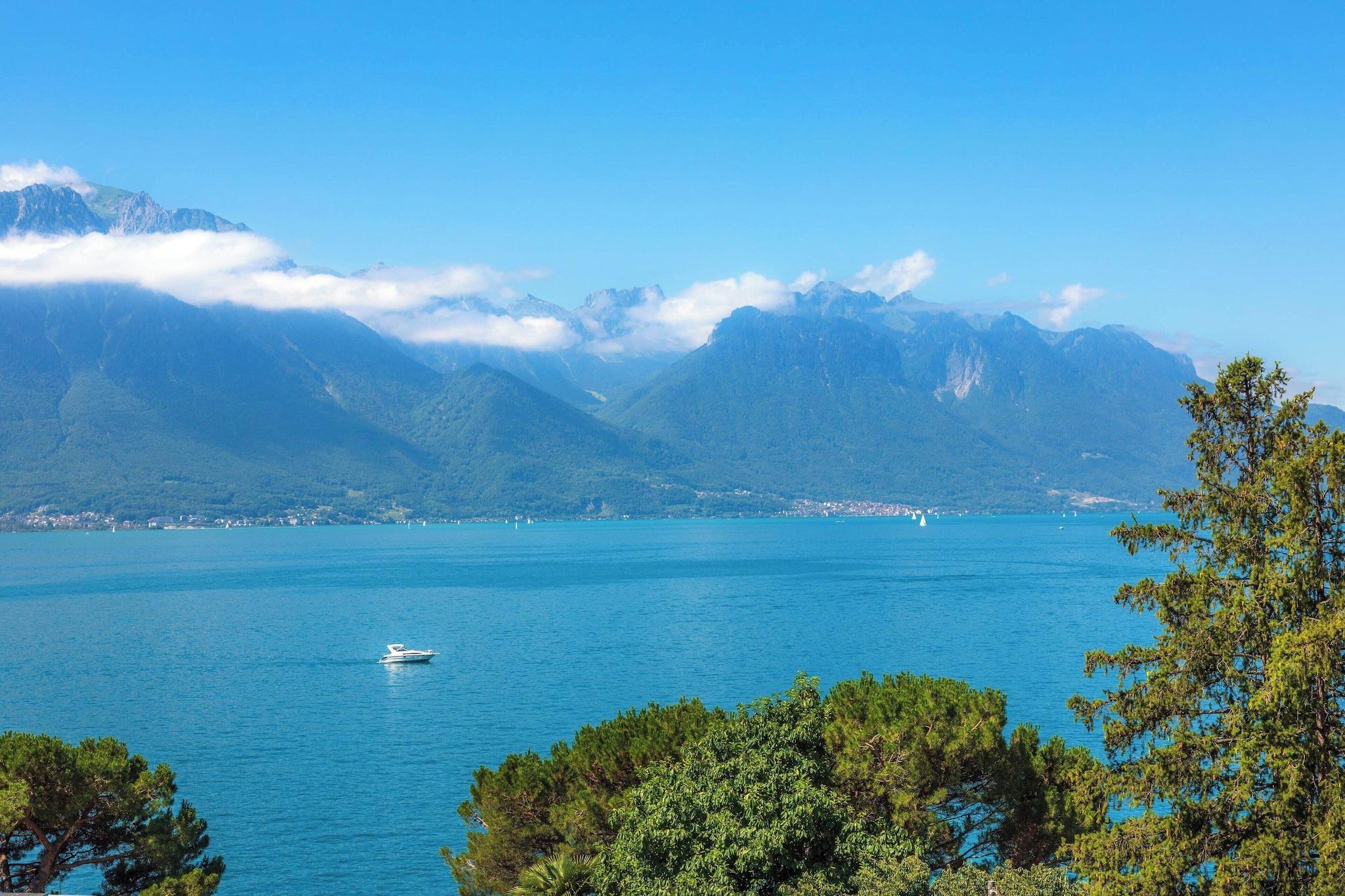 Double Deluxe Lake View