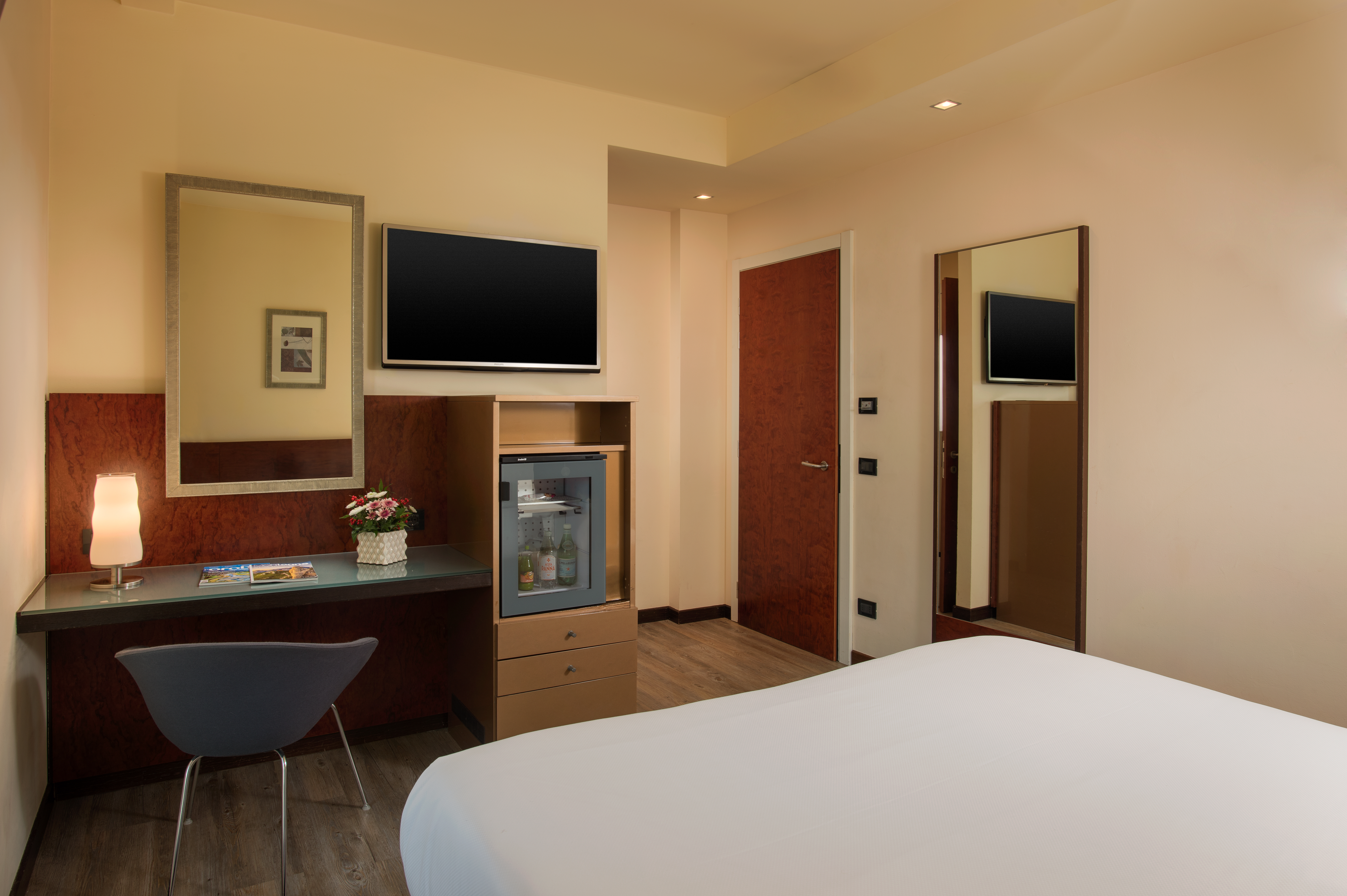 Double Superior with Views