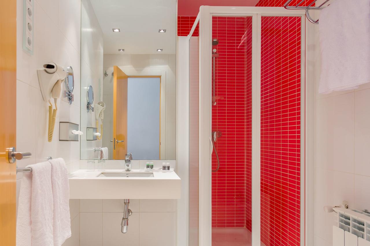 Double Single with Terrace