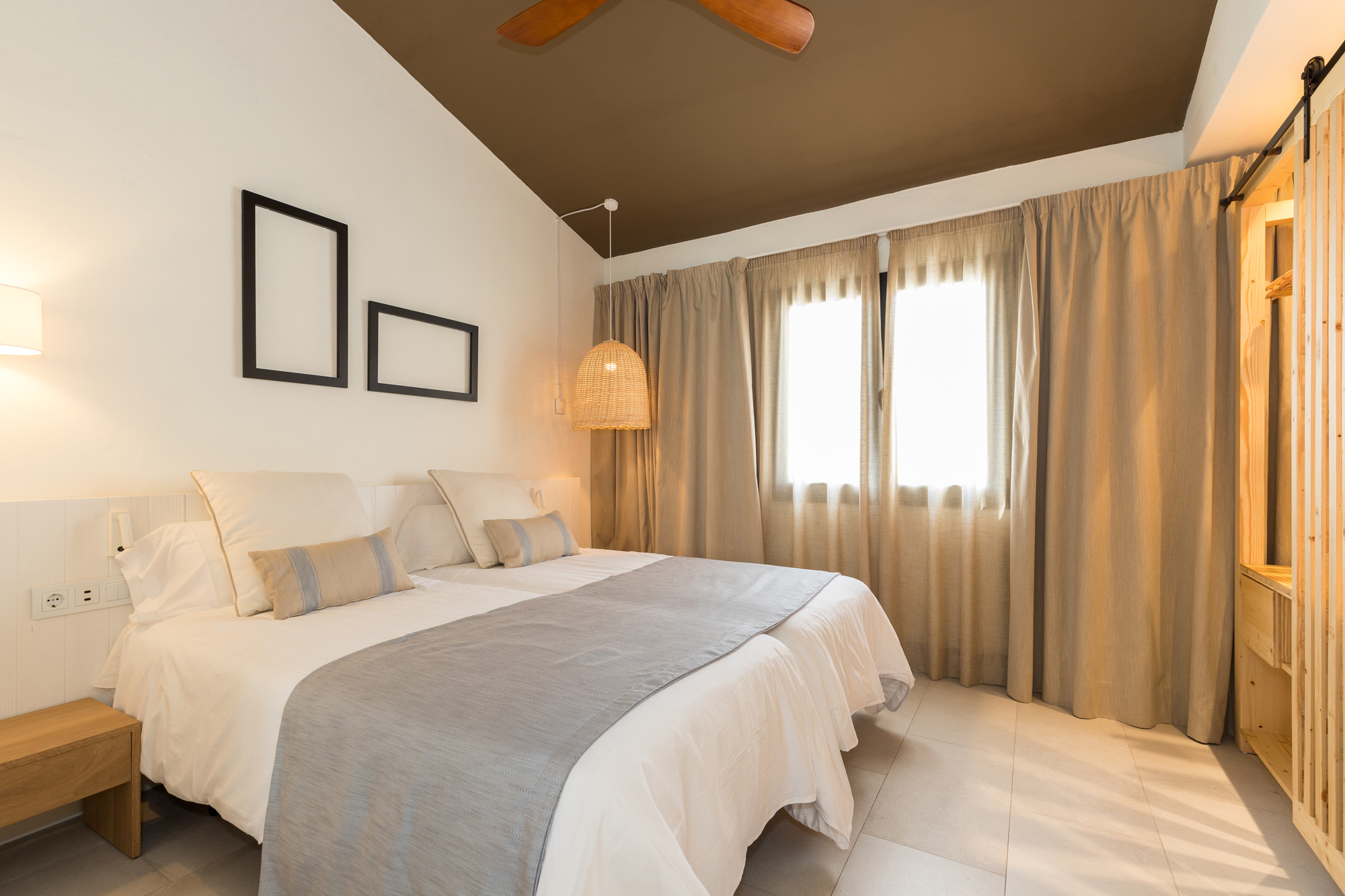 Apartment Capacity 4