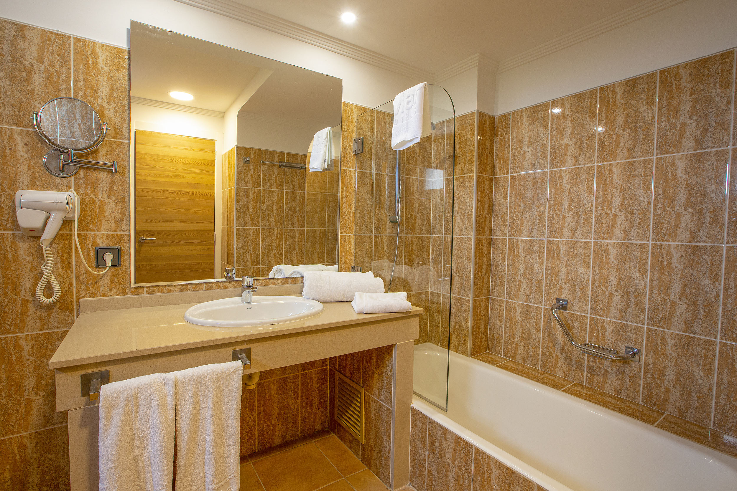 Apartment Pool View One Bedroom