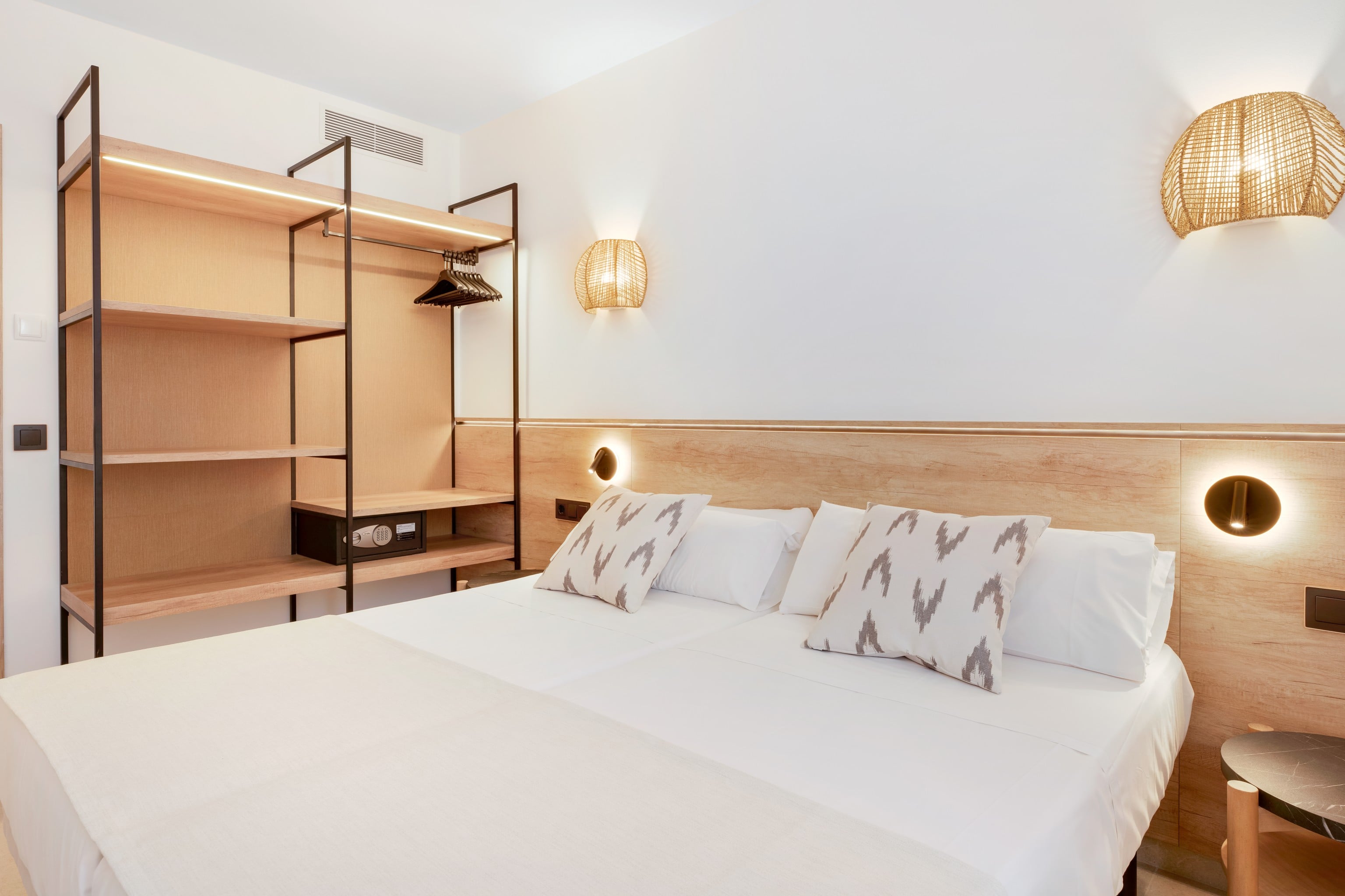 Apartment Capacity 8
