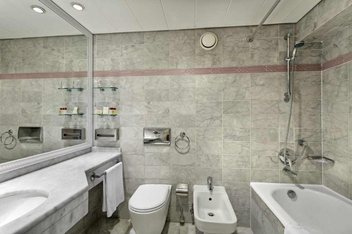 Double Single City View