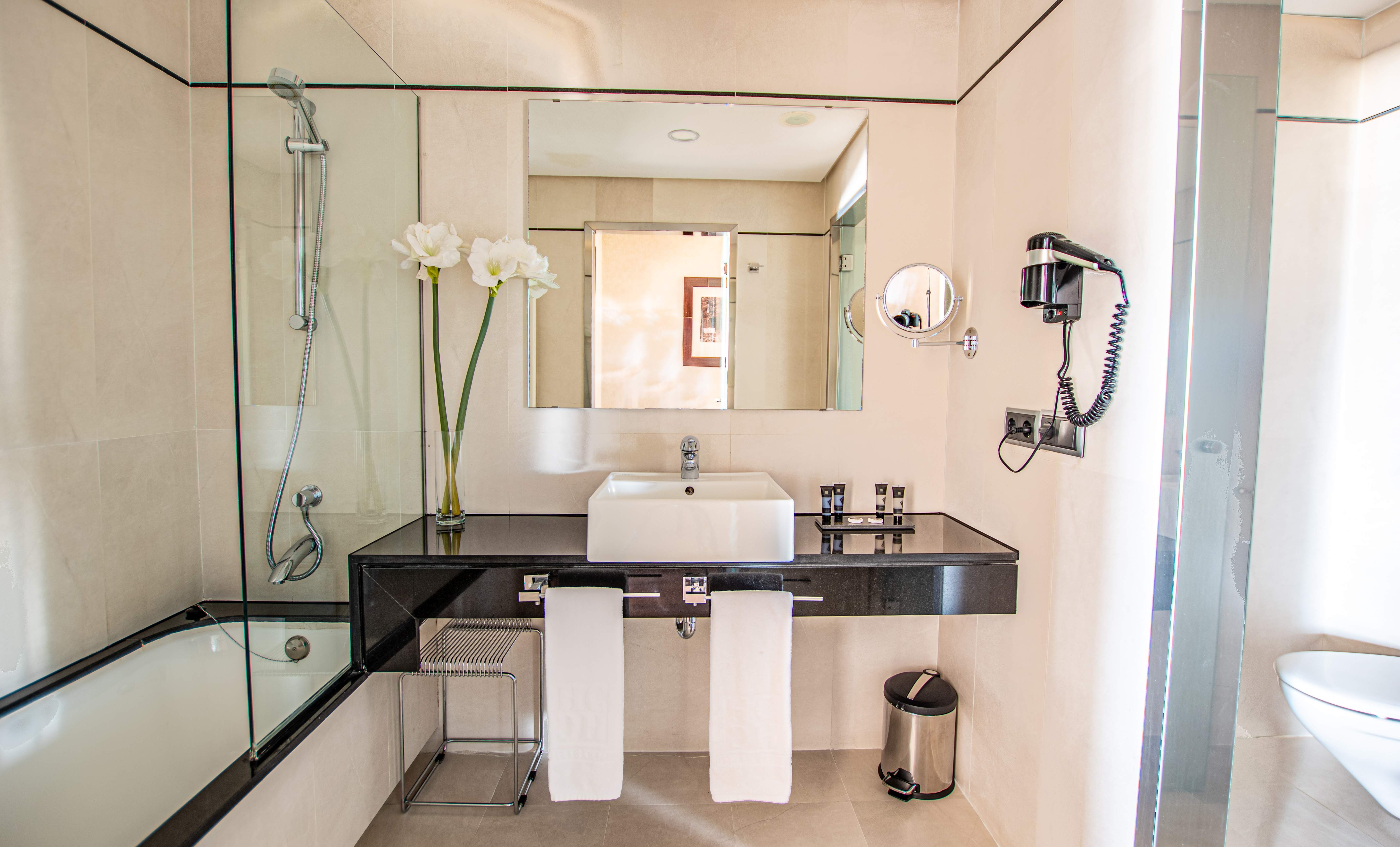 Double Single Superior