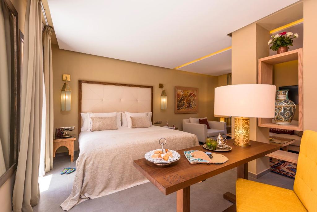 Family Room Standard