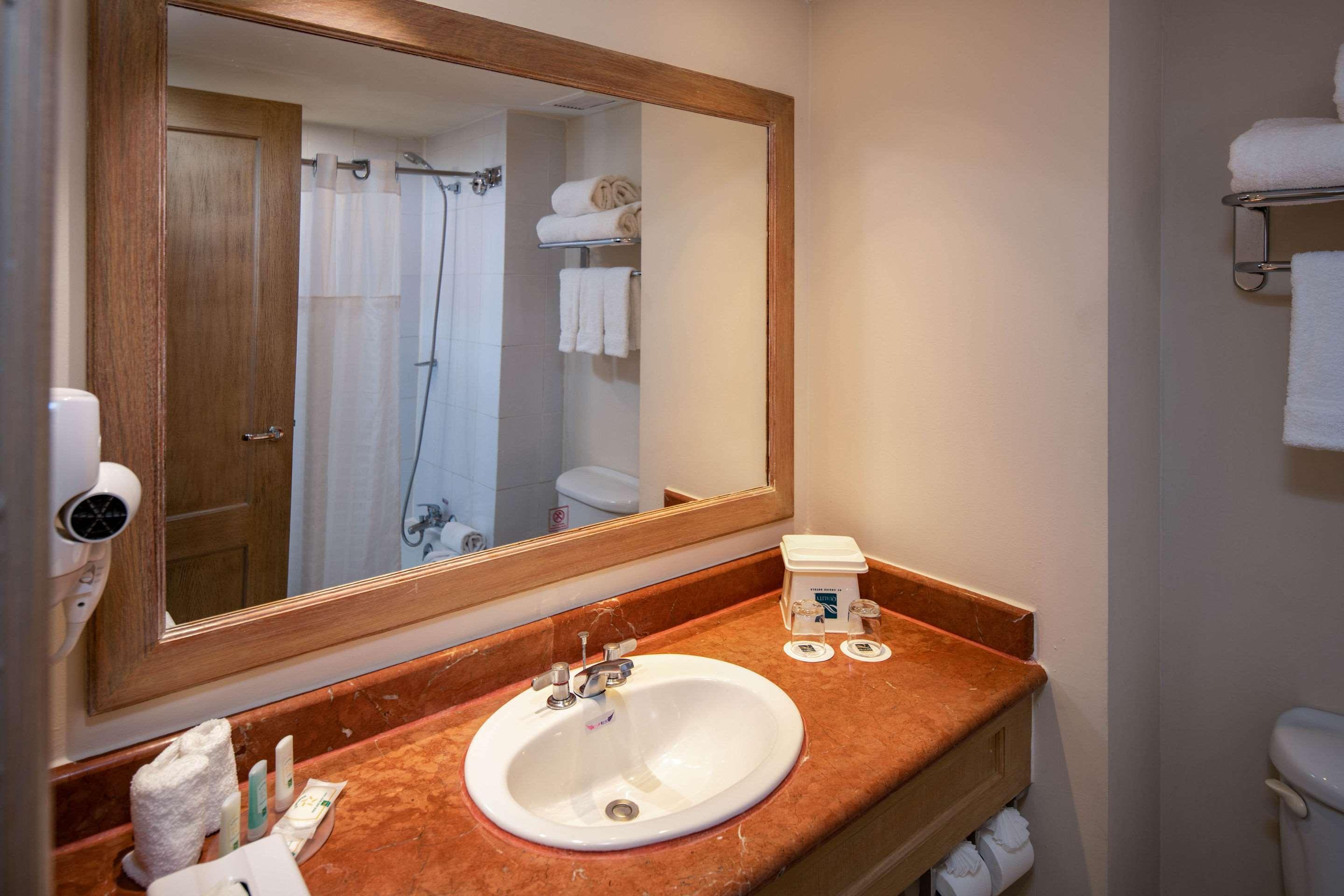 Double King Bed Non Smoking