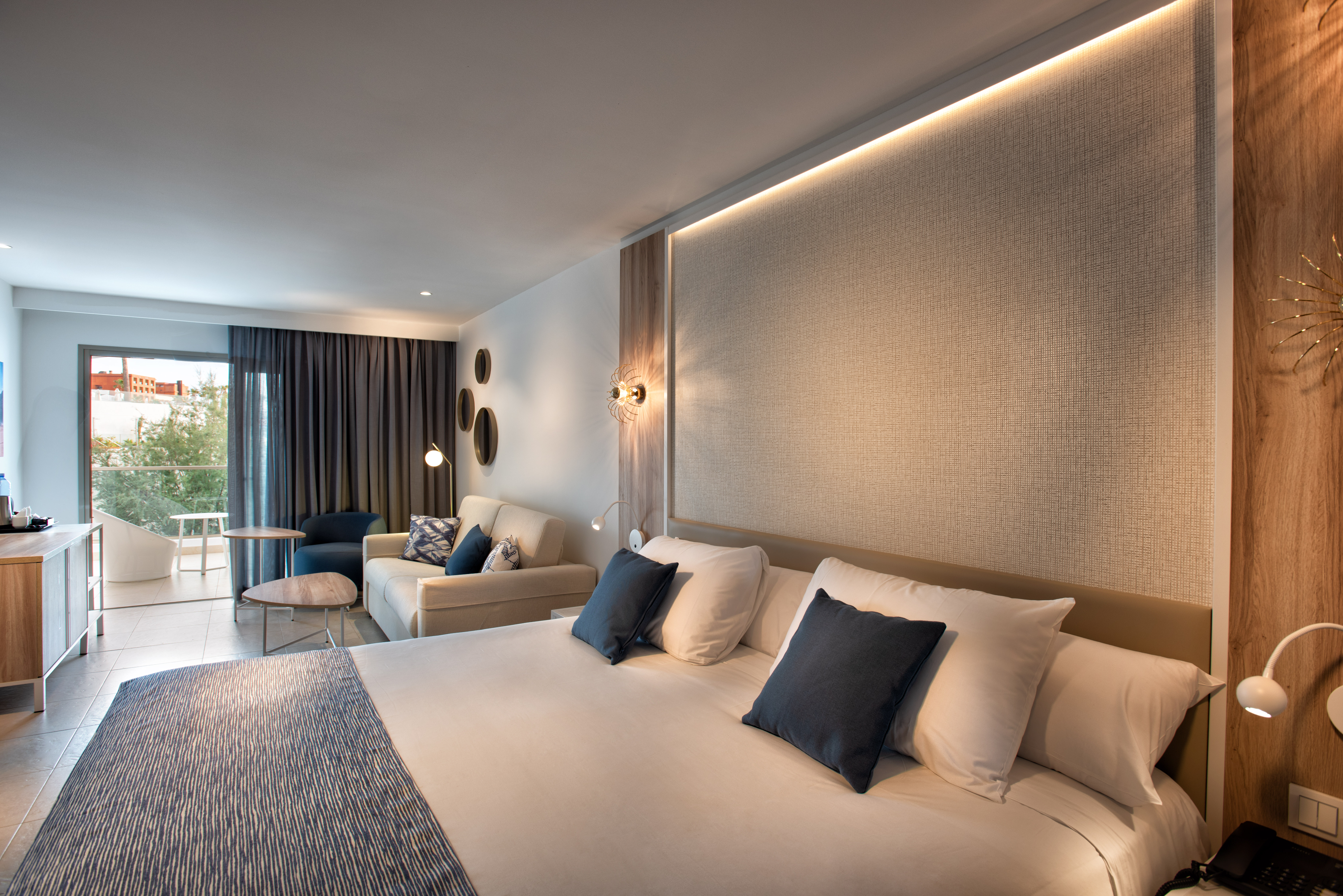 Double or Twin Capacity 3