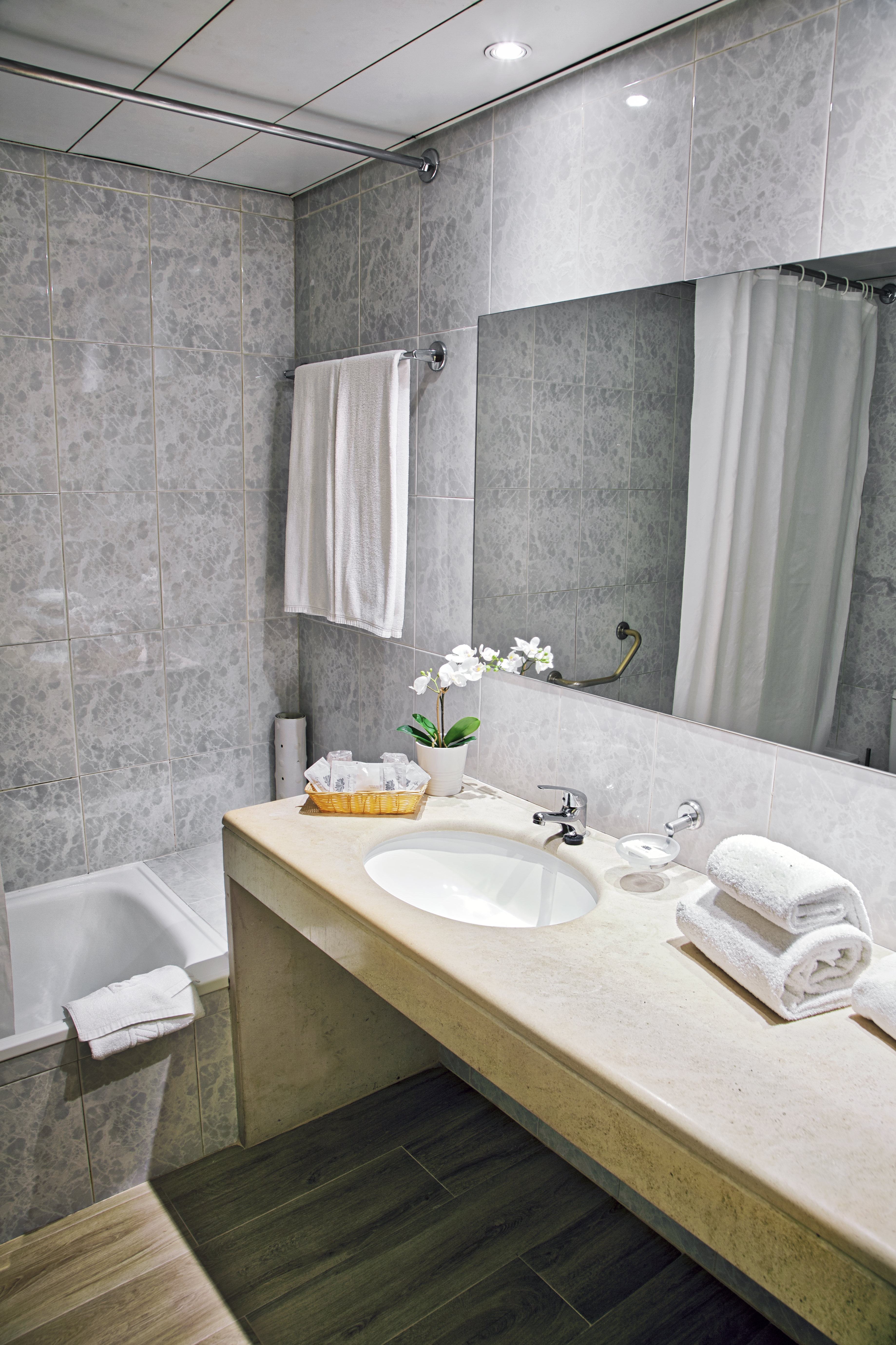 Apartment Capacity 2 Two Bedrooms