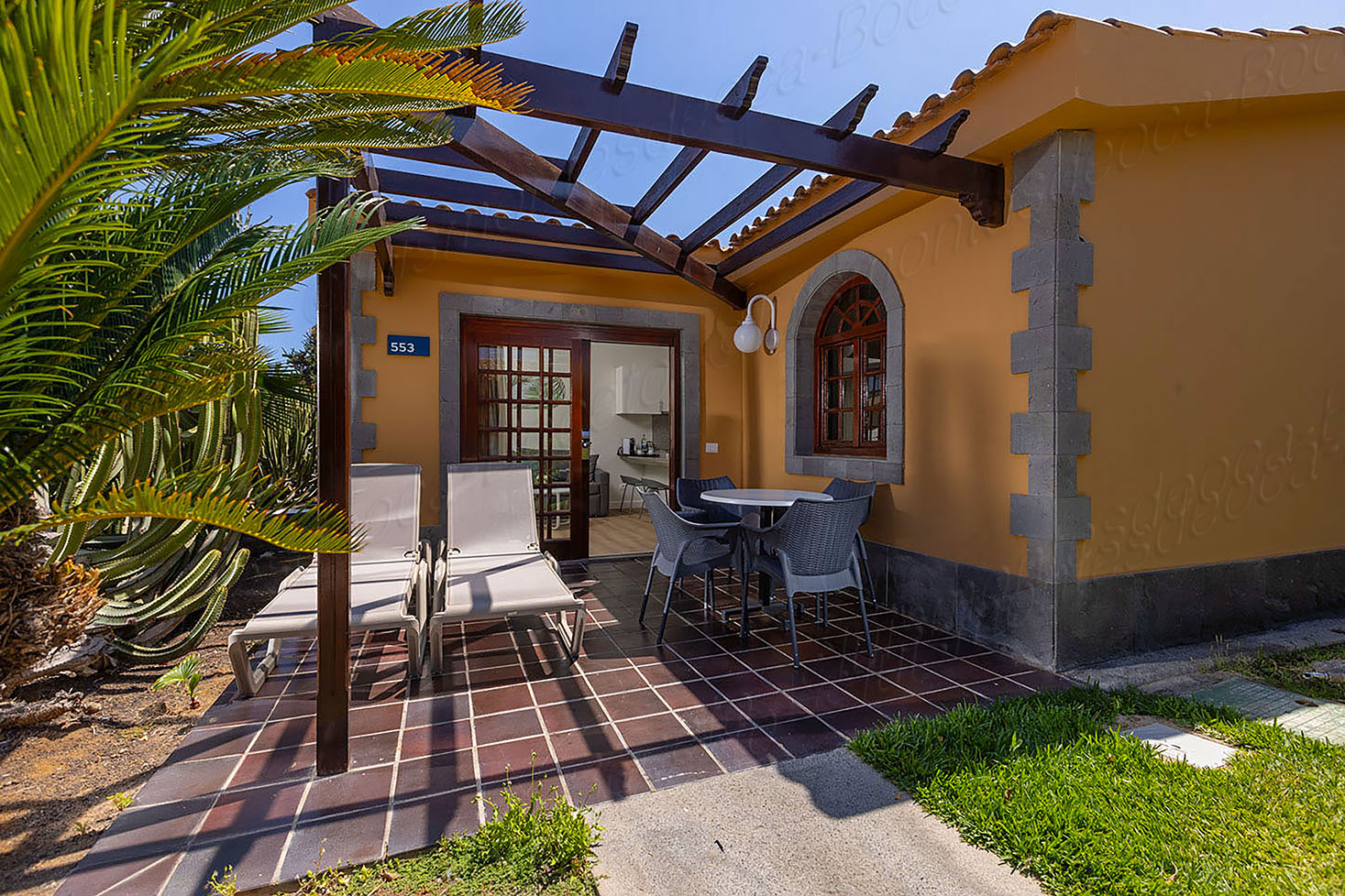 Bungalow One Bedroom